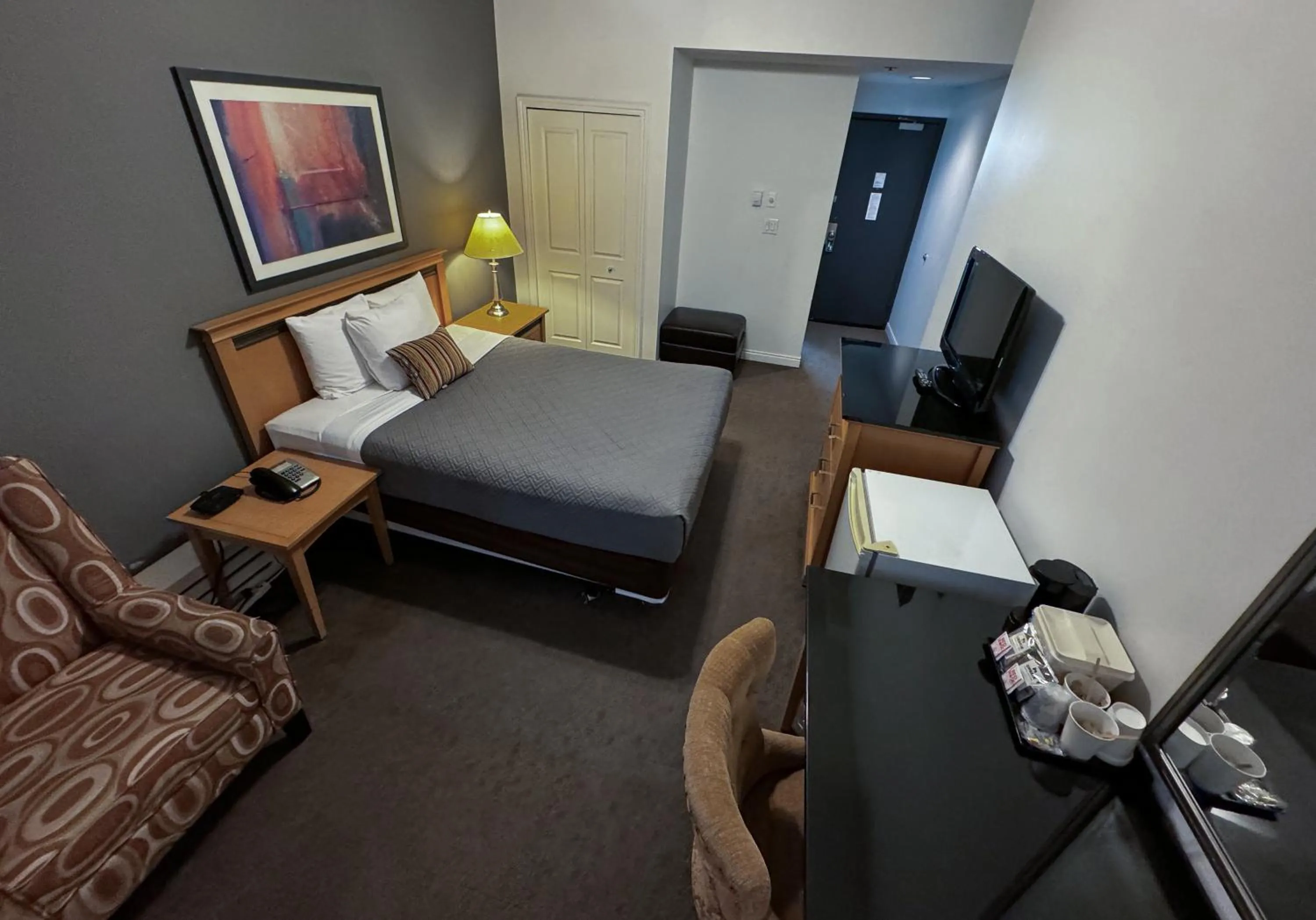 Bed in The Met Hotel