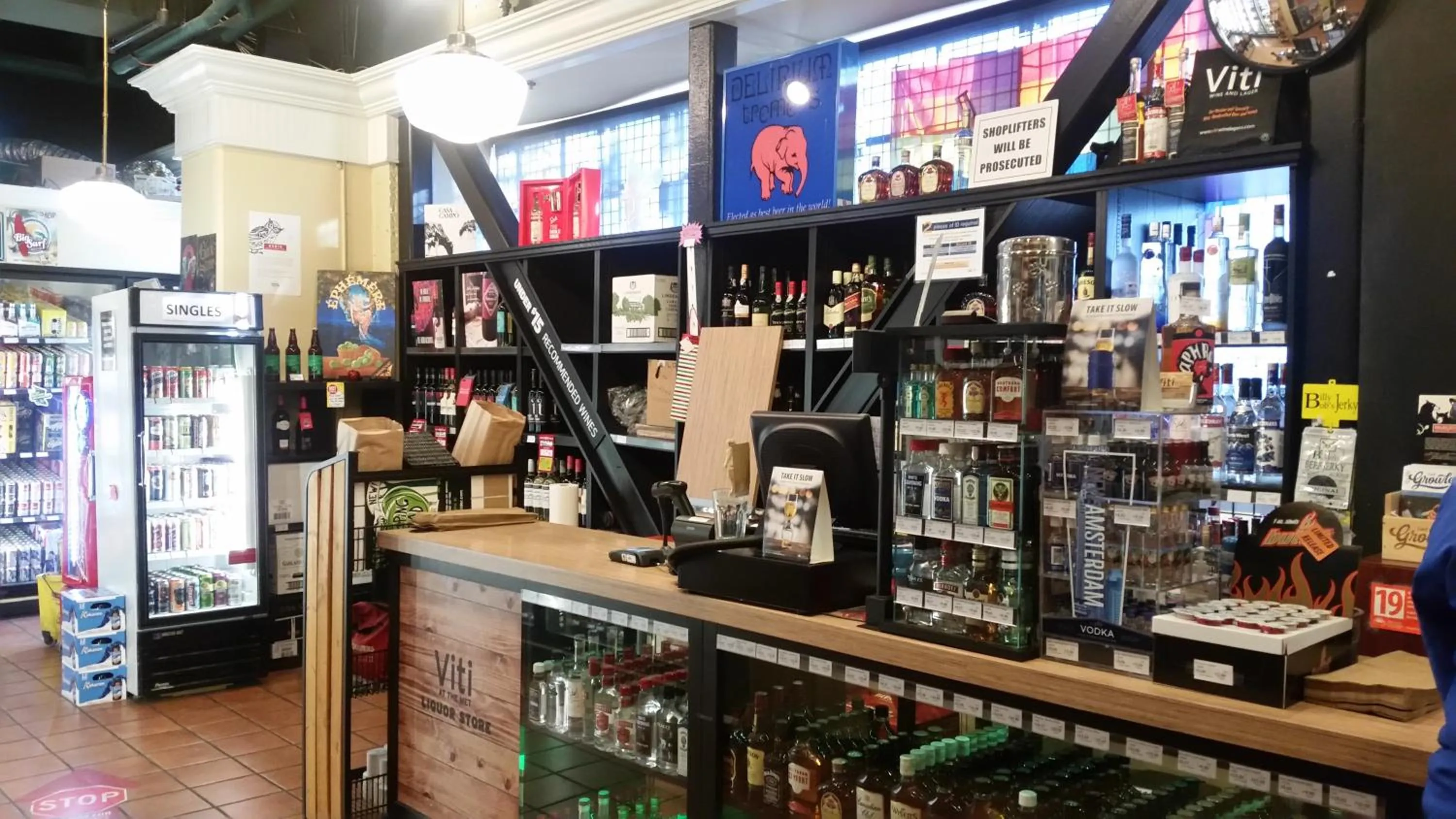 Drinks in The Met Hotel