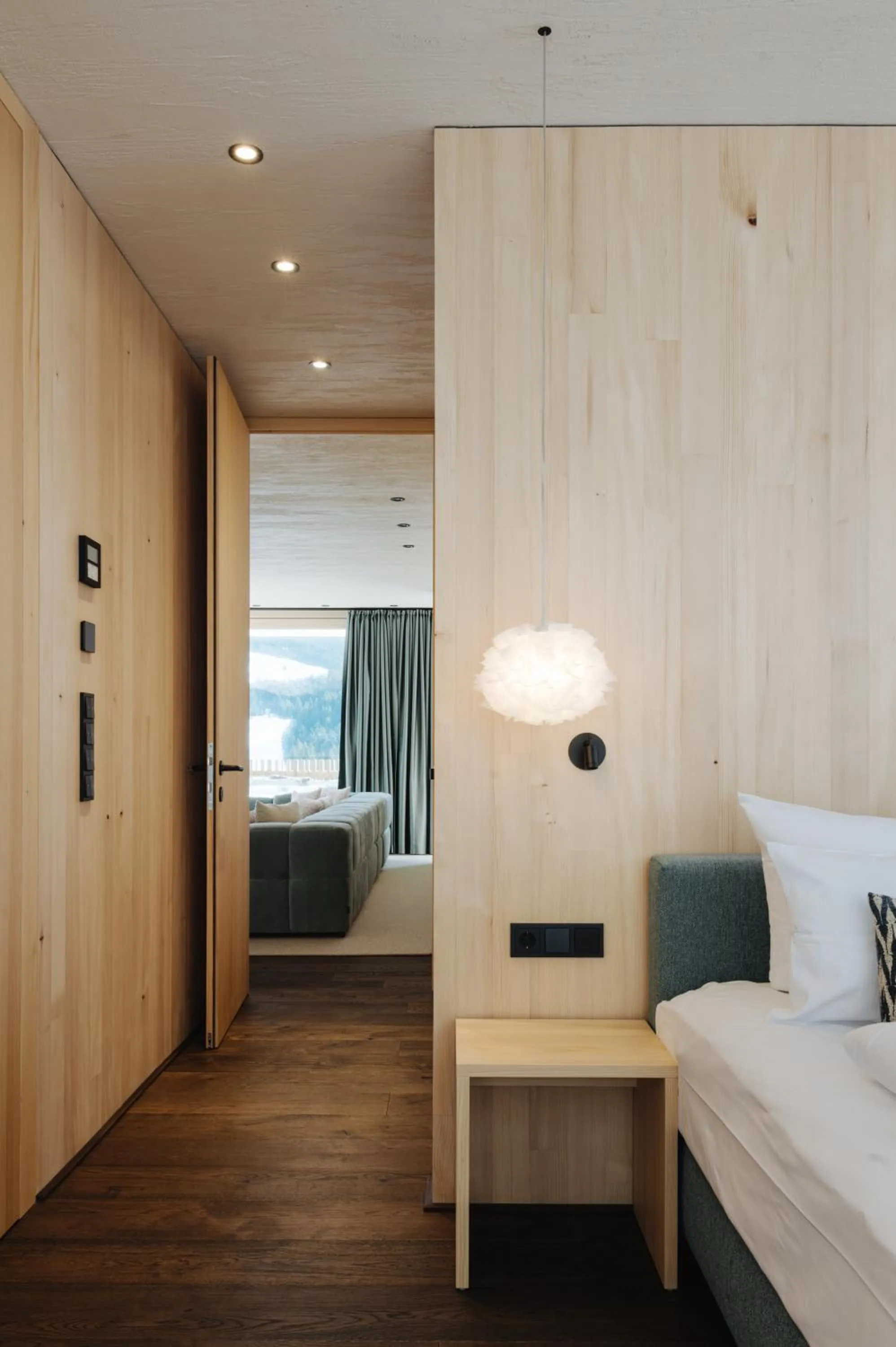 Bed in Torghele's Wald & Fluh