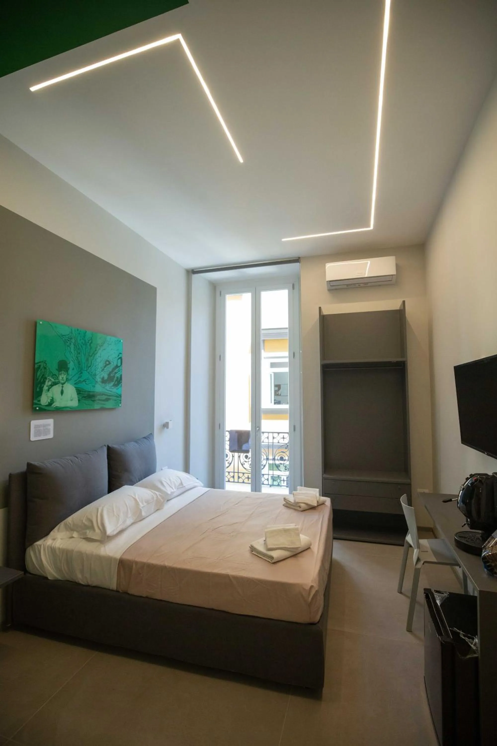 Bed in Napoli è....... By Dimorra