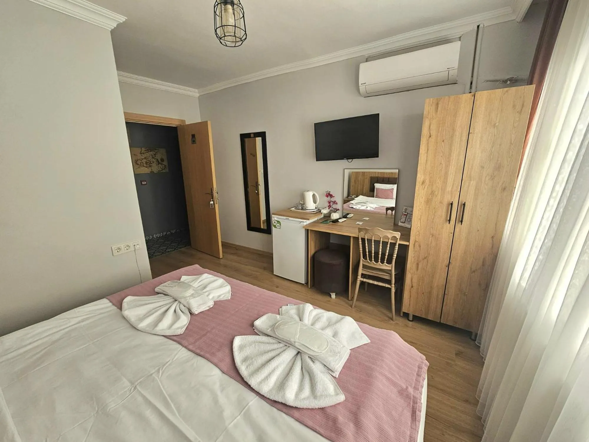 Bed in Grey House Apartments & Suites Istanbul
