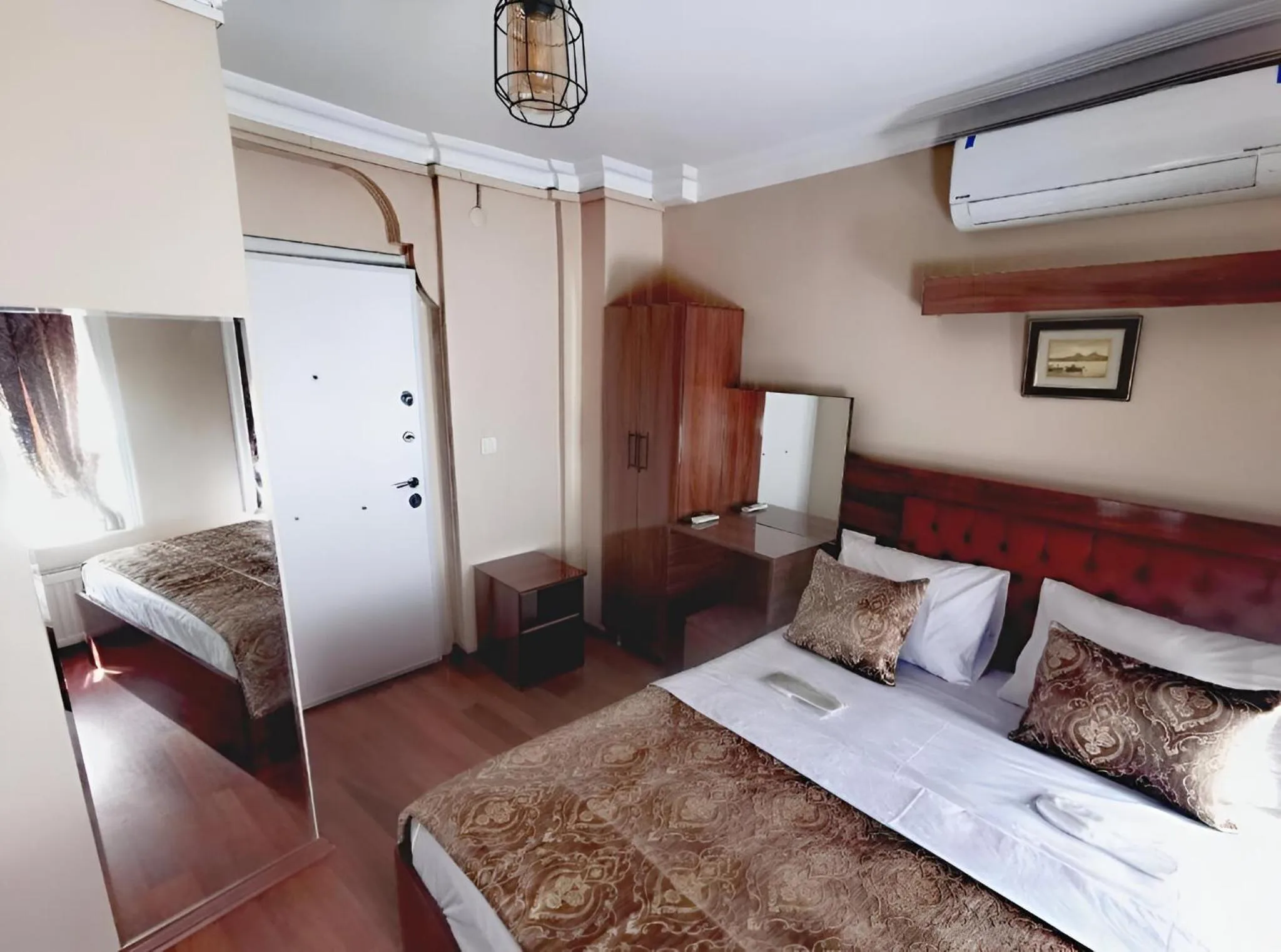 Bed in Grey House Apartments & Suites Istanbul