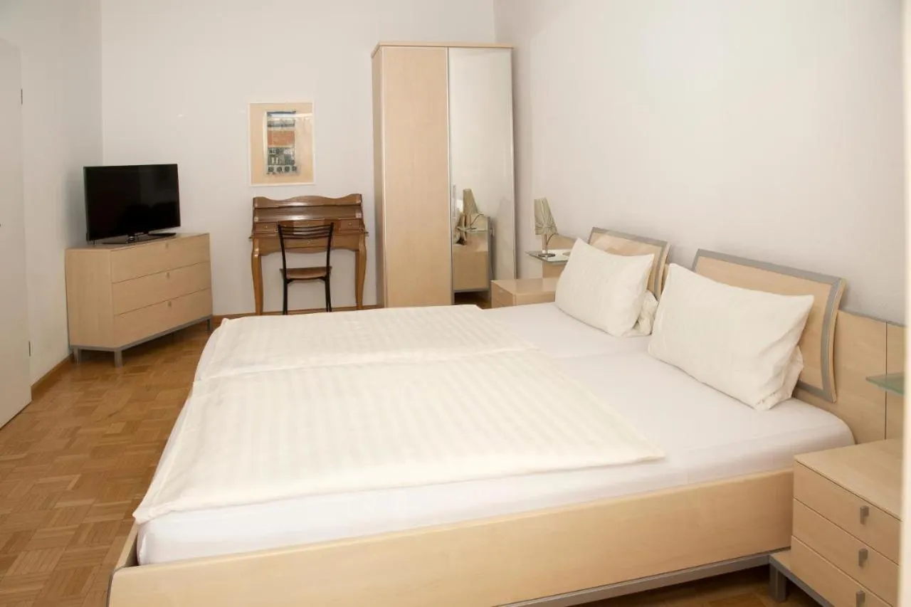 Bed in Hotel Villa Martino - zum Hirsch