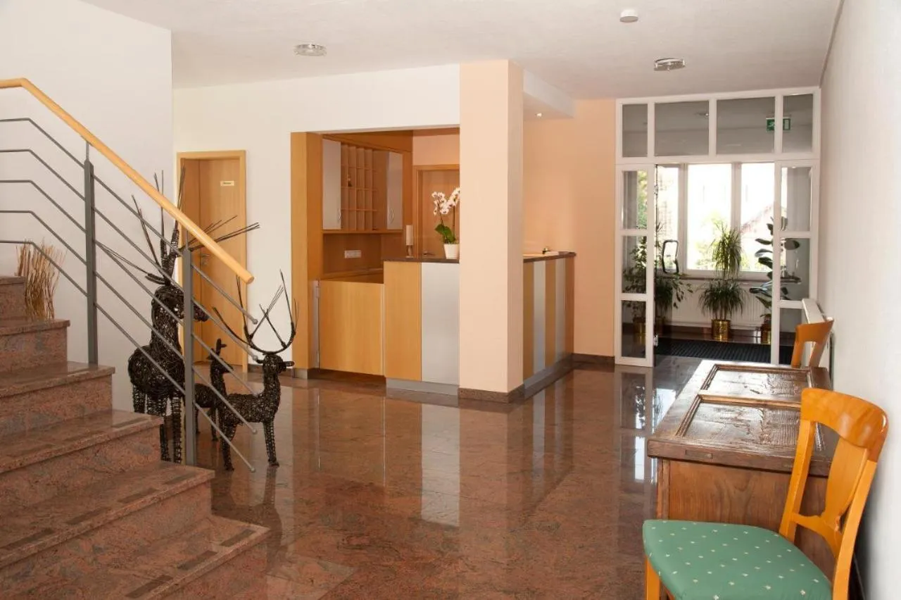 Lobby or reception in Hotel Villa Martino - zum Hirsch