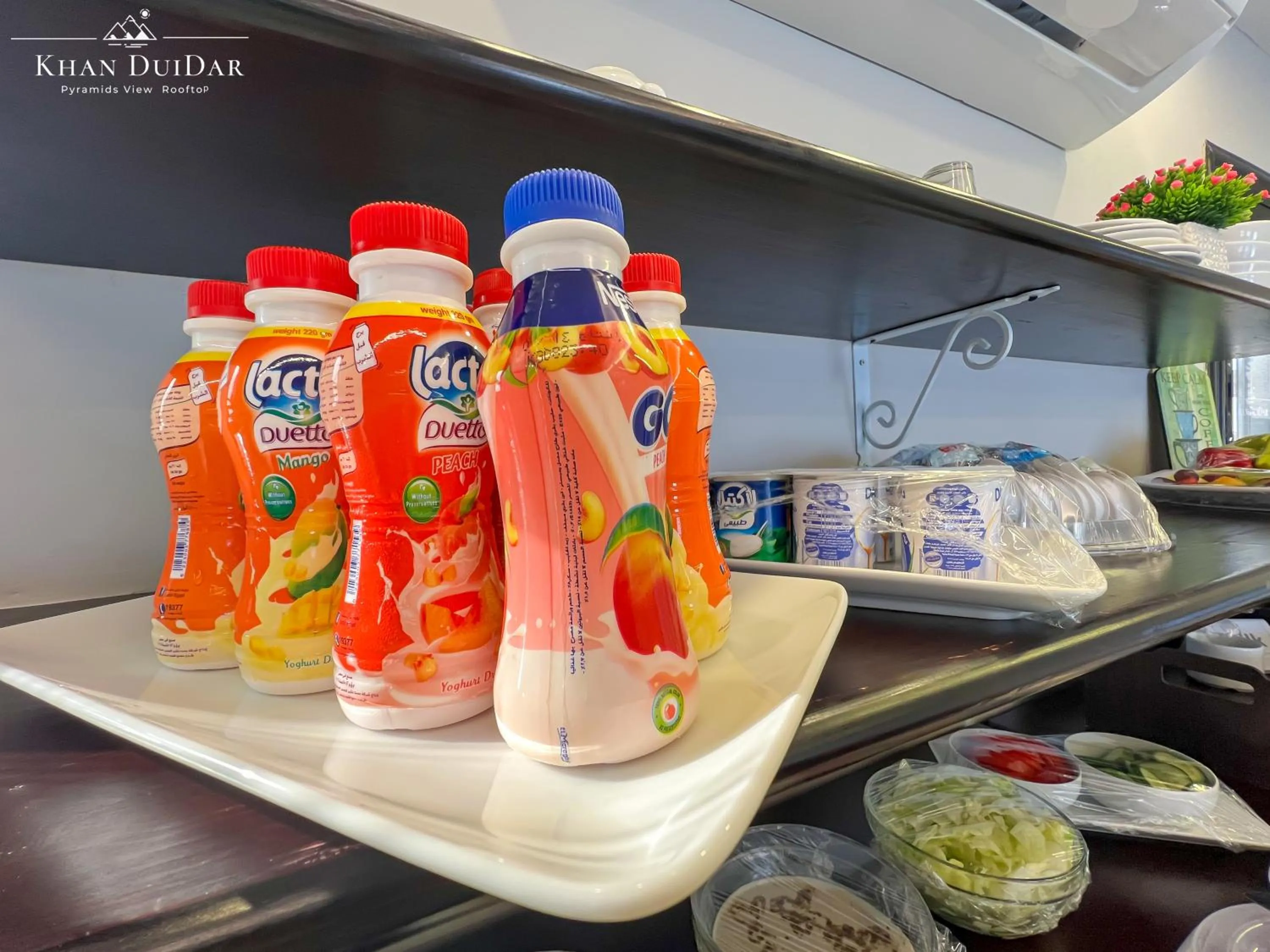 Buffet breakfast in Khan Duidar Inn - Pyramids View Rooftop