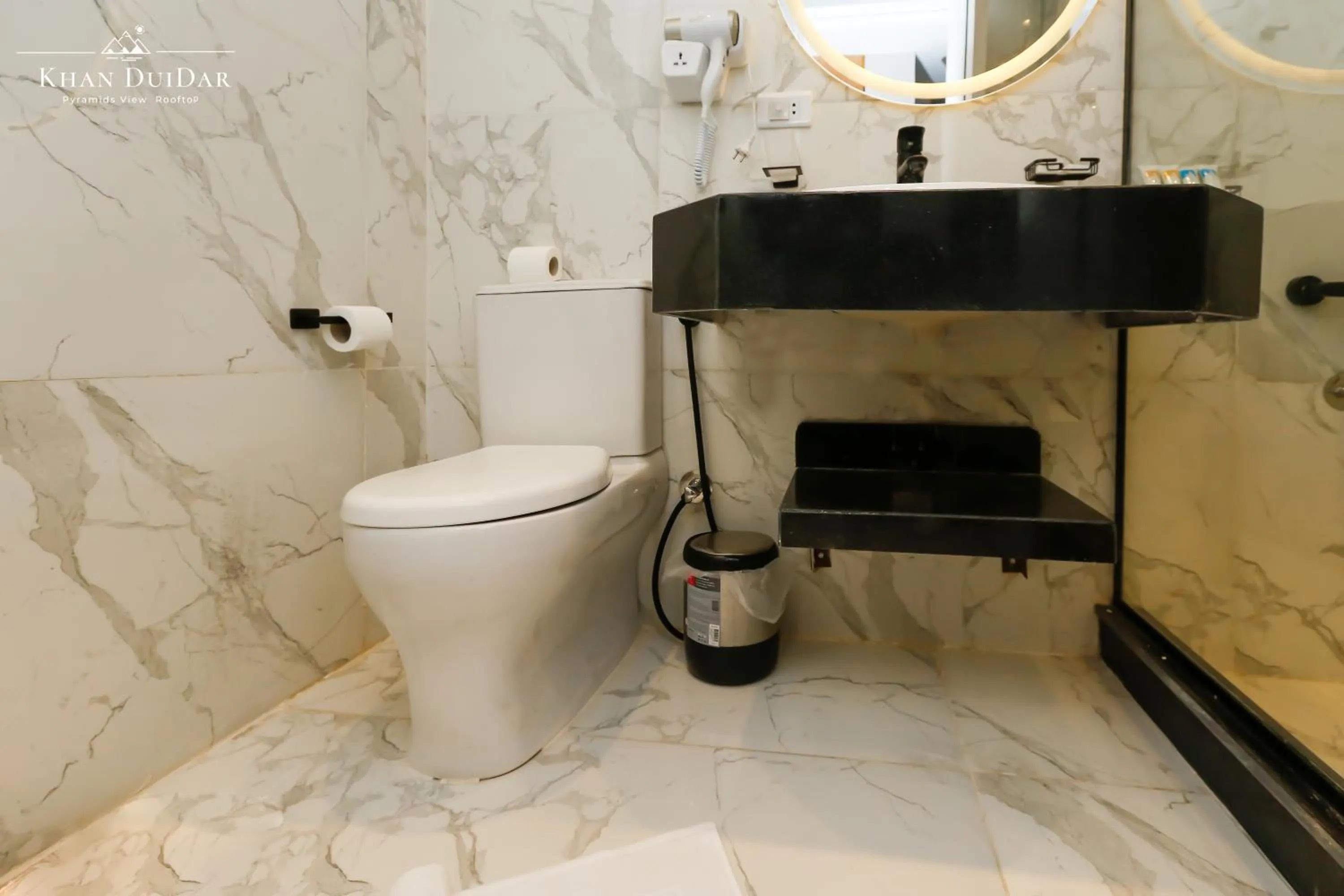 Toilet in Khan Duidar Inn - Pyramids View Rooftop