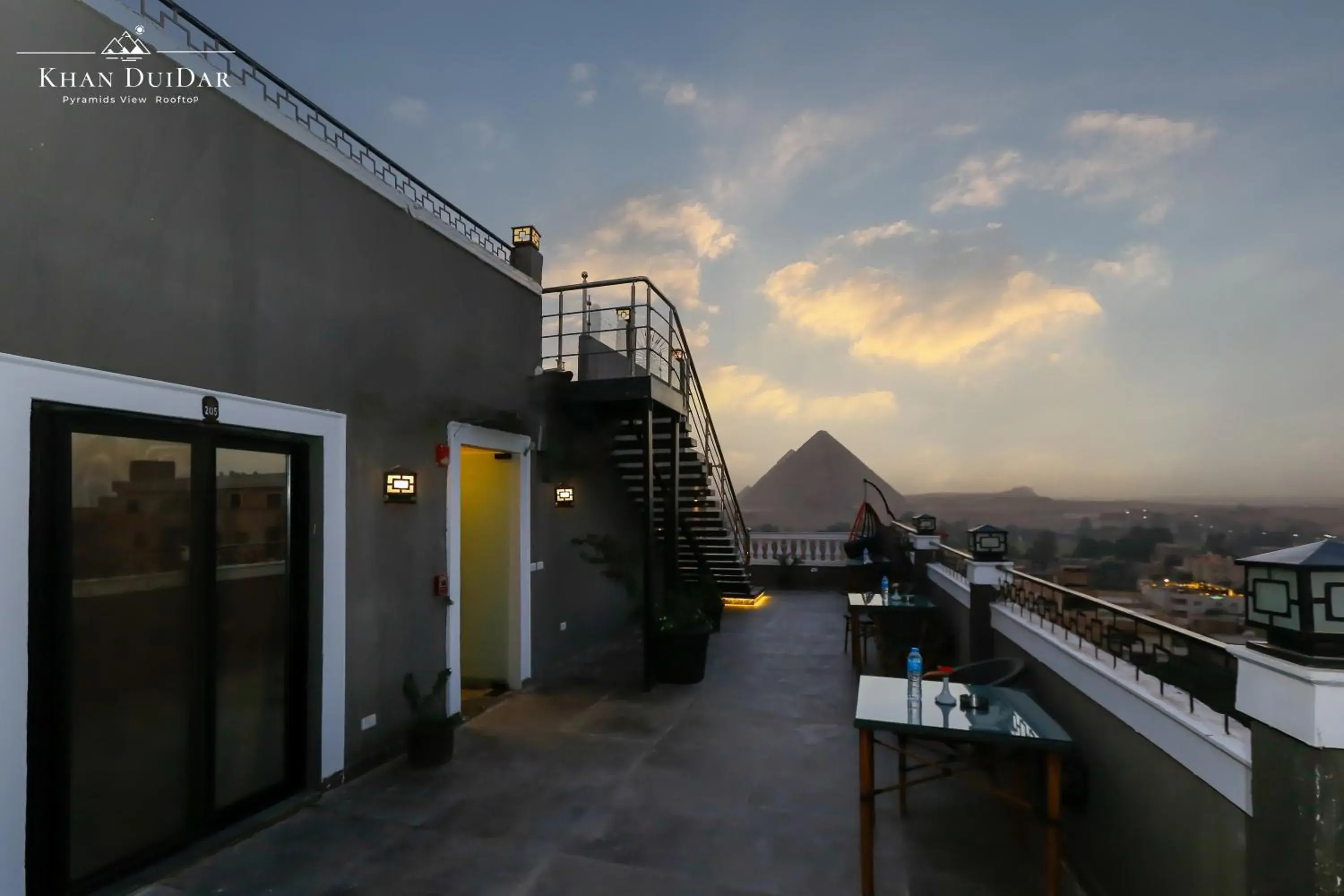 Superior Double Room - single occupancy - Pyramids View With Terrace in Khan Duidar Inn - Pyramids View Rooftop Superior Double Room - single occupancy - Pyramids View With Terrace in Khan Duidar Inn - Pyramids View Rooftop