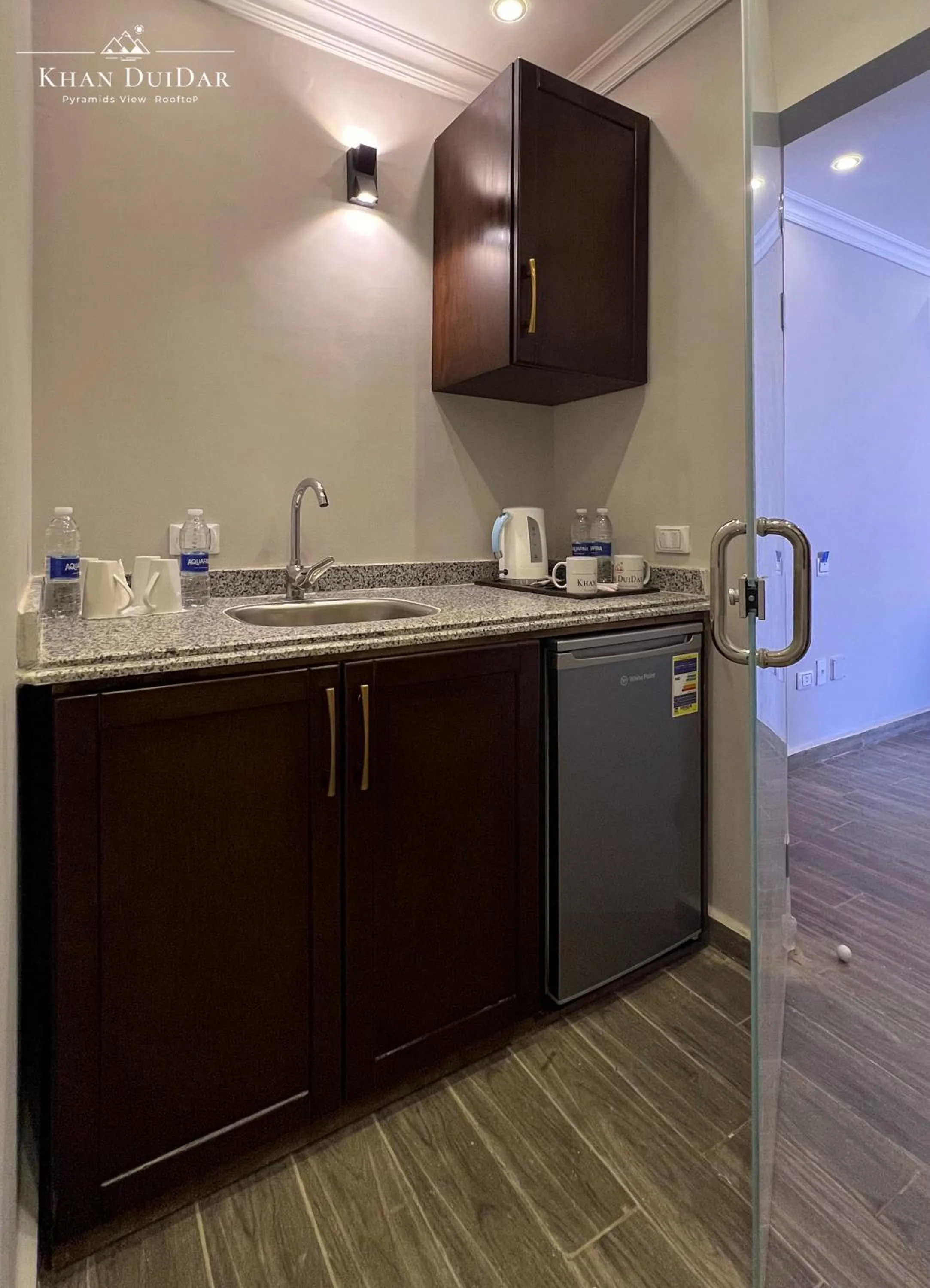 Kitchen or kitchenette in Khan Duidar Inn - Pyramids View Rooftop