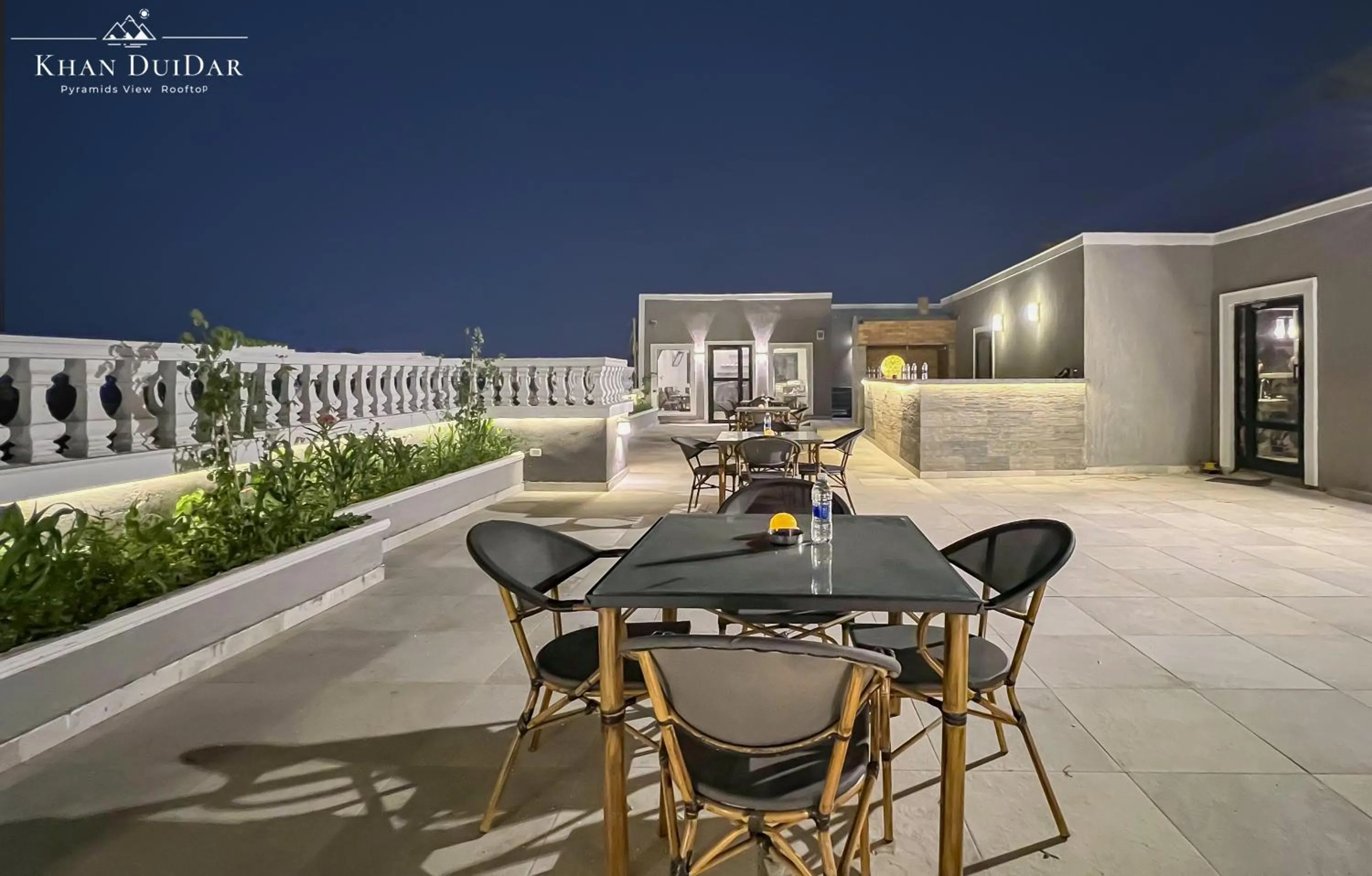 Night in Khan Duidar Inn - Pyramids View Rooftop