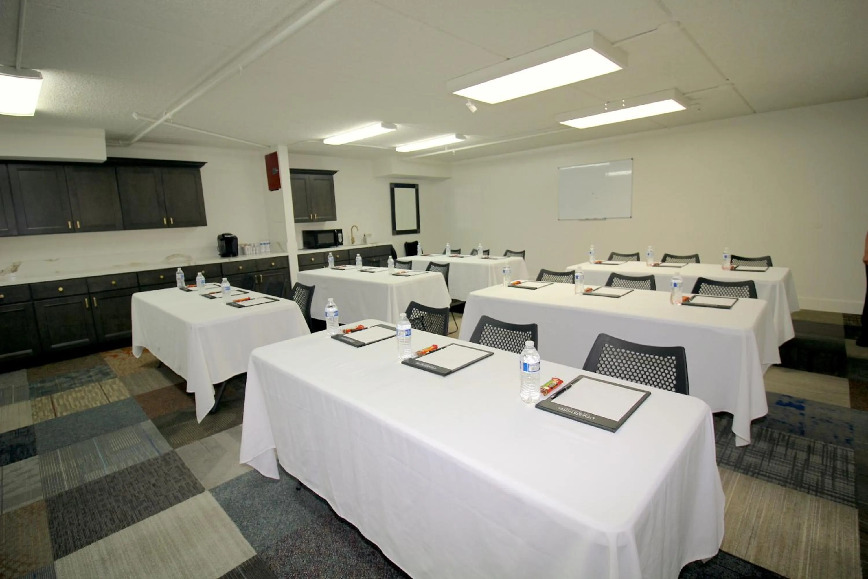 Meeting/conference room in L3 Oasis Hotel