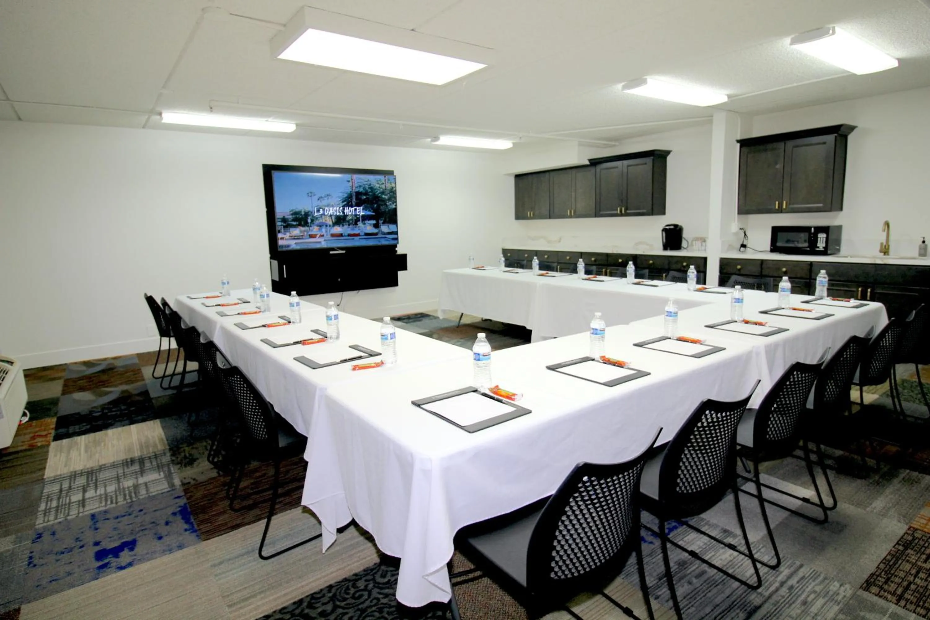 Meeting/conference room in L3 Oasis Hotel