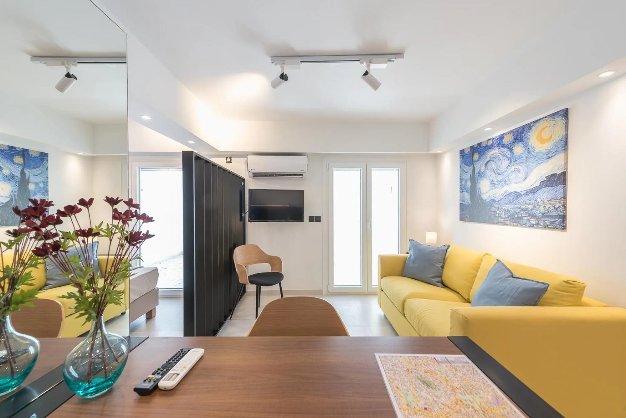 Living room in Phaedon, the Terrace Suite Near Acropolis By CloudKeys