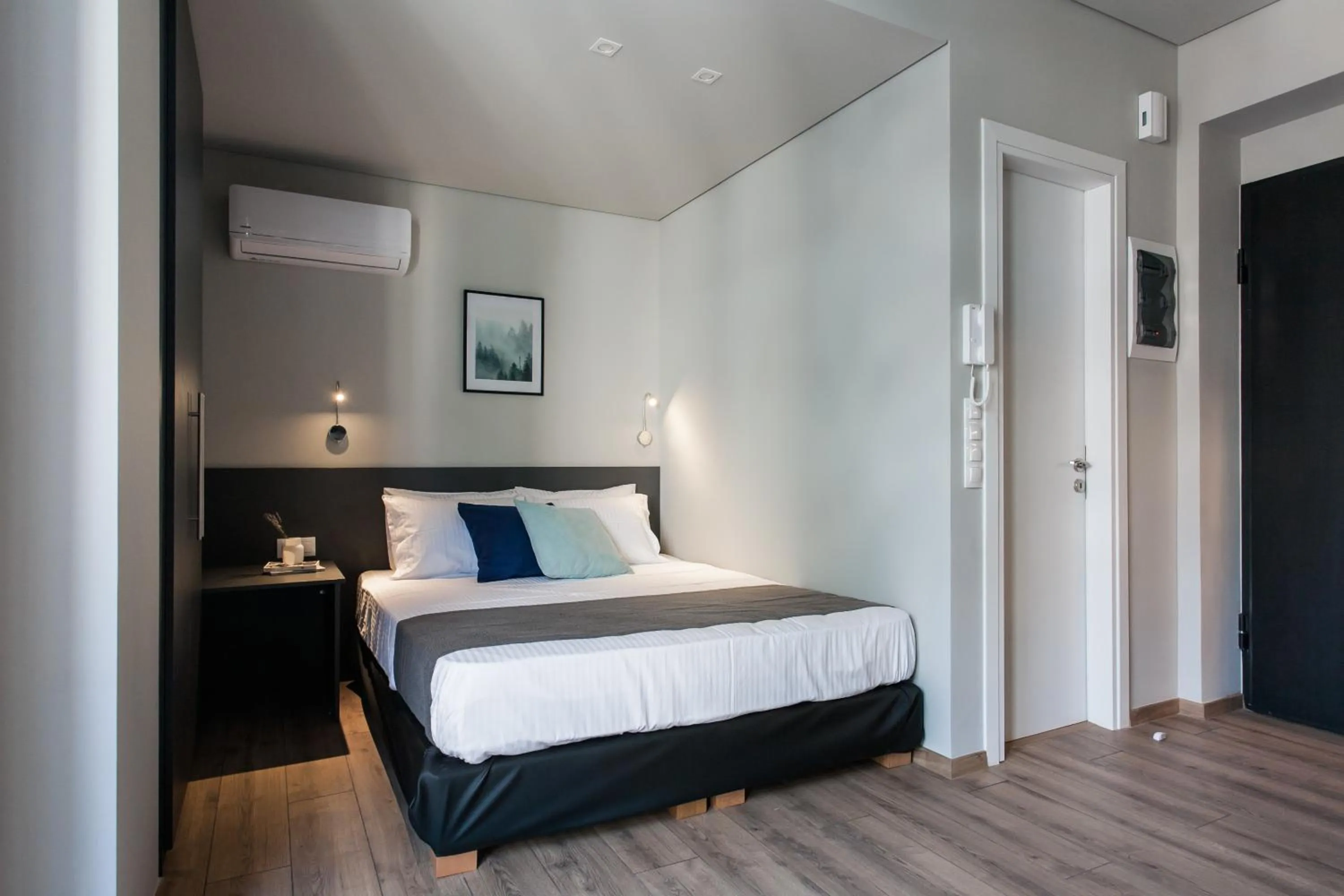 Bedroom, Bed in WYZ Athens Apartments by UPSTREET