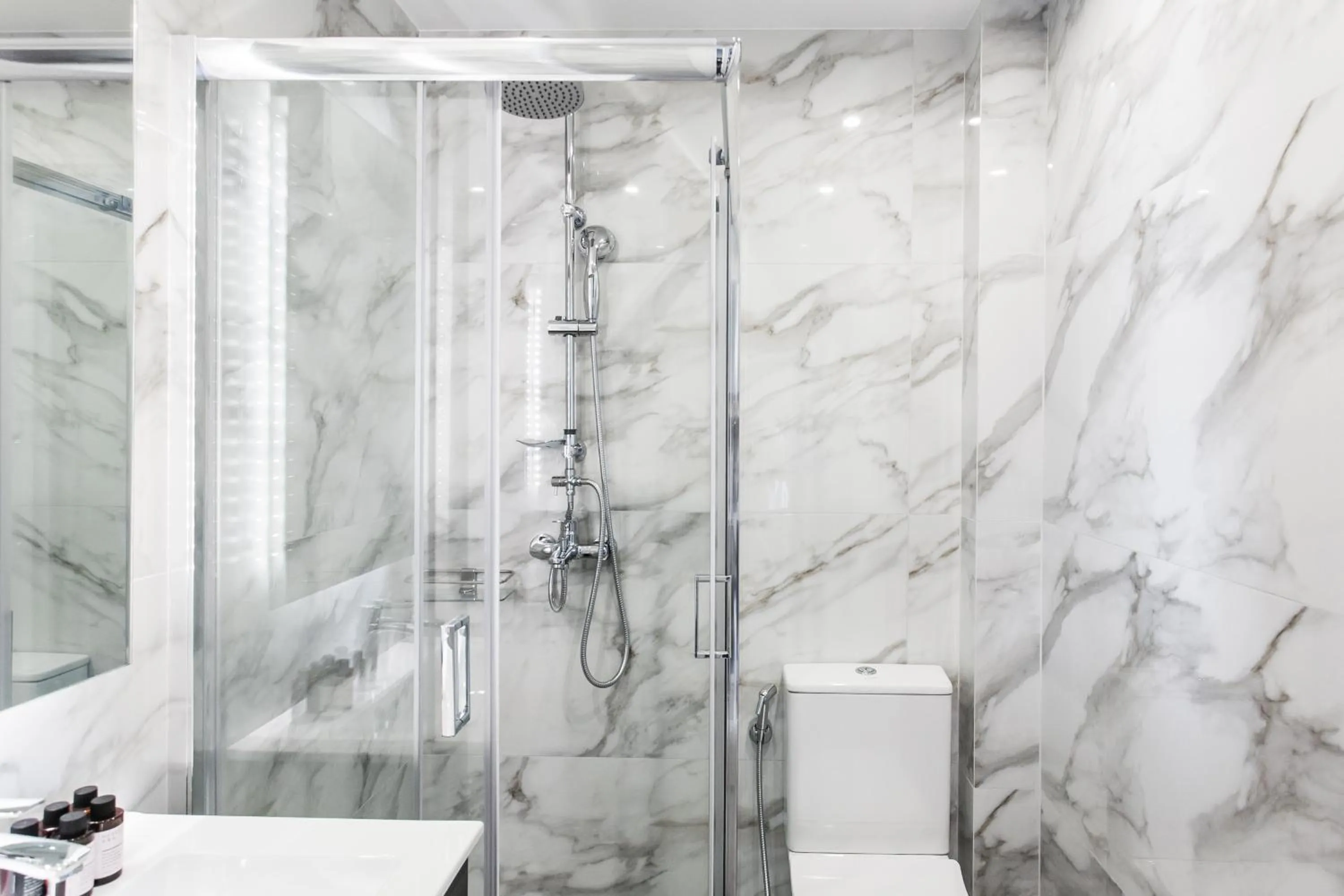Shower in WYZ Athens Apartments by UPSTREET