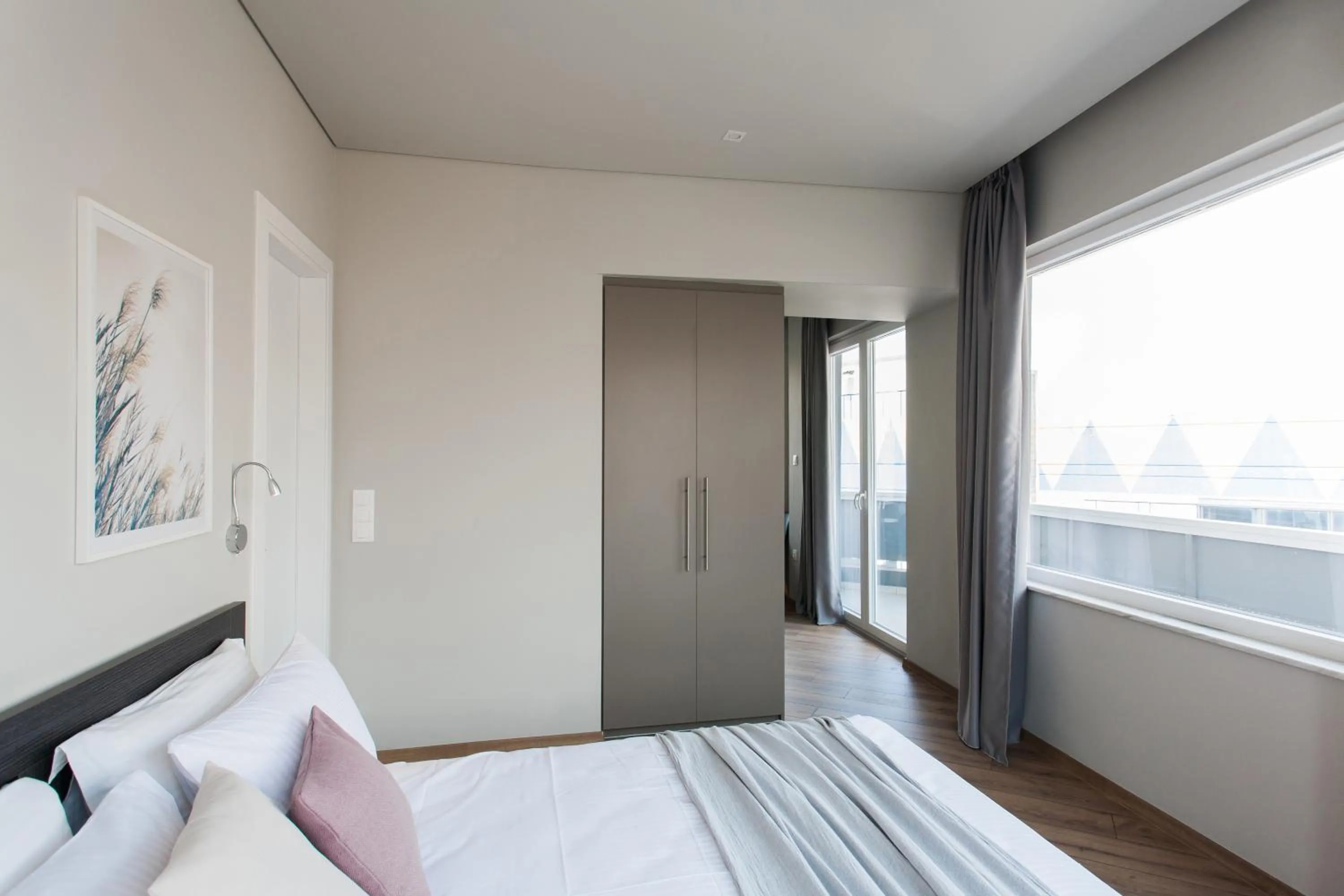 Bed in WYZ Athens Apartments by UPSTREET