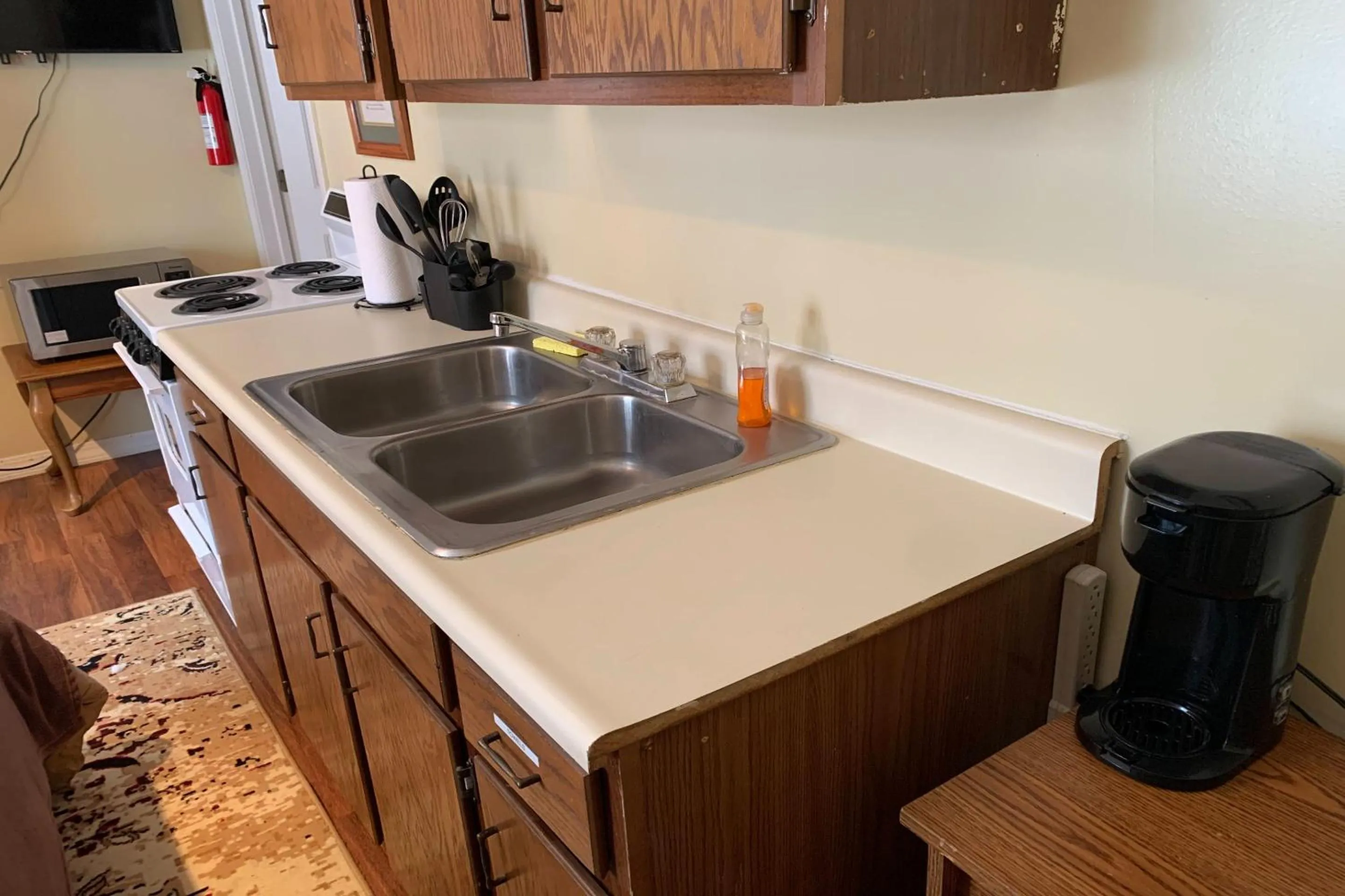 Bedroom in Love Hotels St John River by OYO at Fort Kent ME