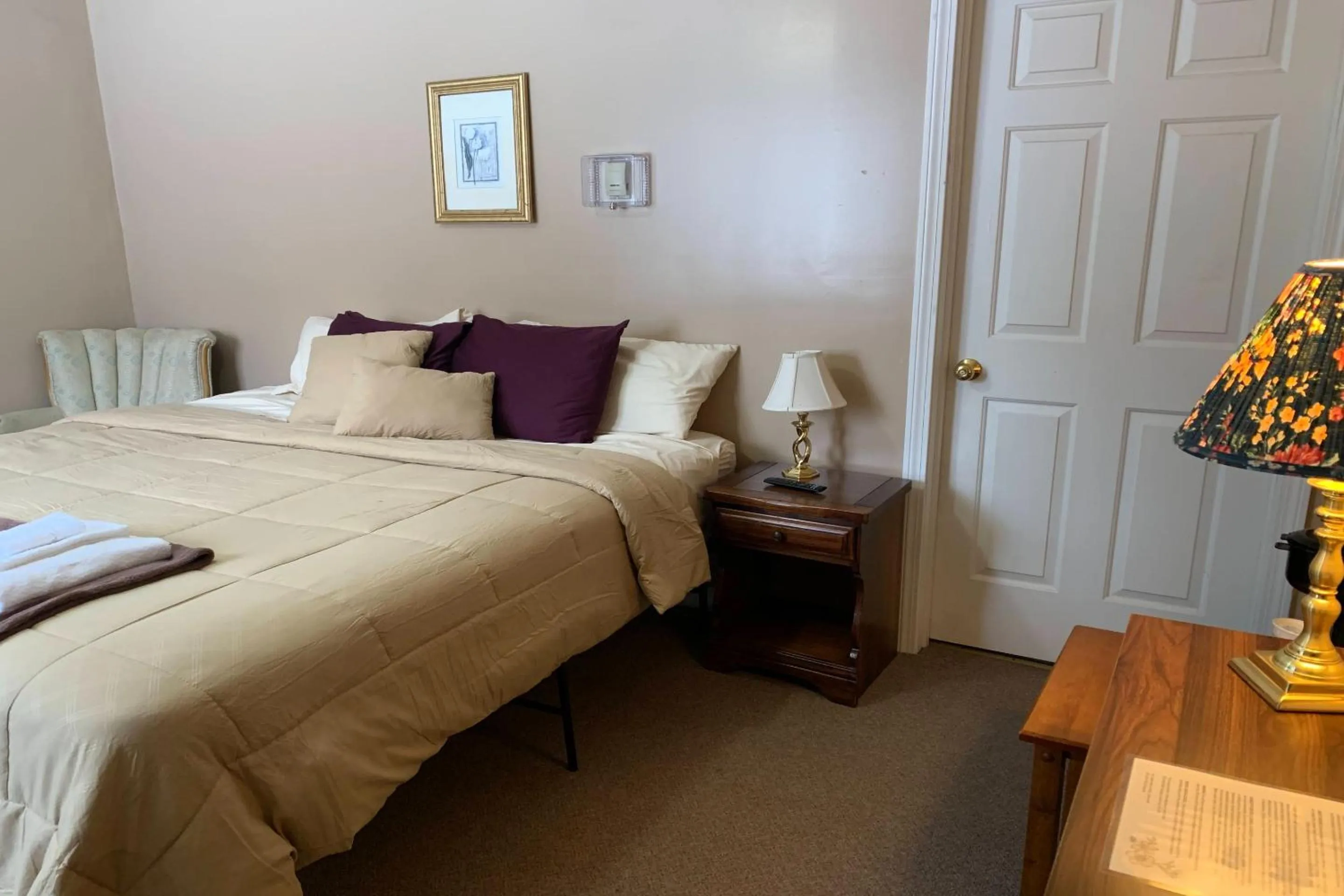 Bedroom, Bed in Love Hotels St John River by OYO at Fort Kent ME