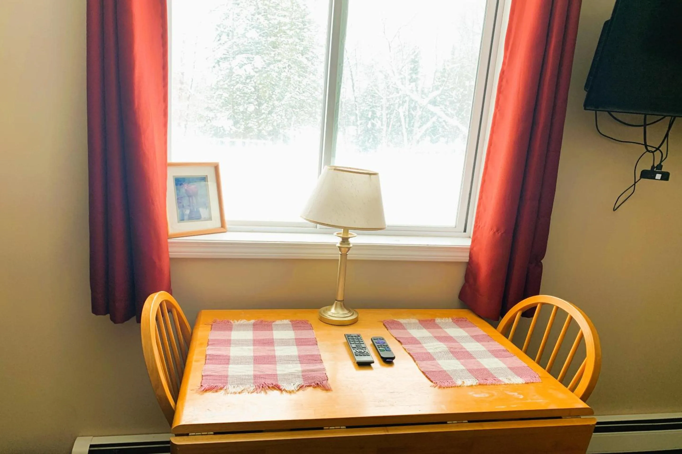 Bedroom in Love Hotels St John River by OYO at Fort Kent ME