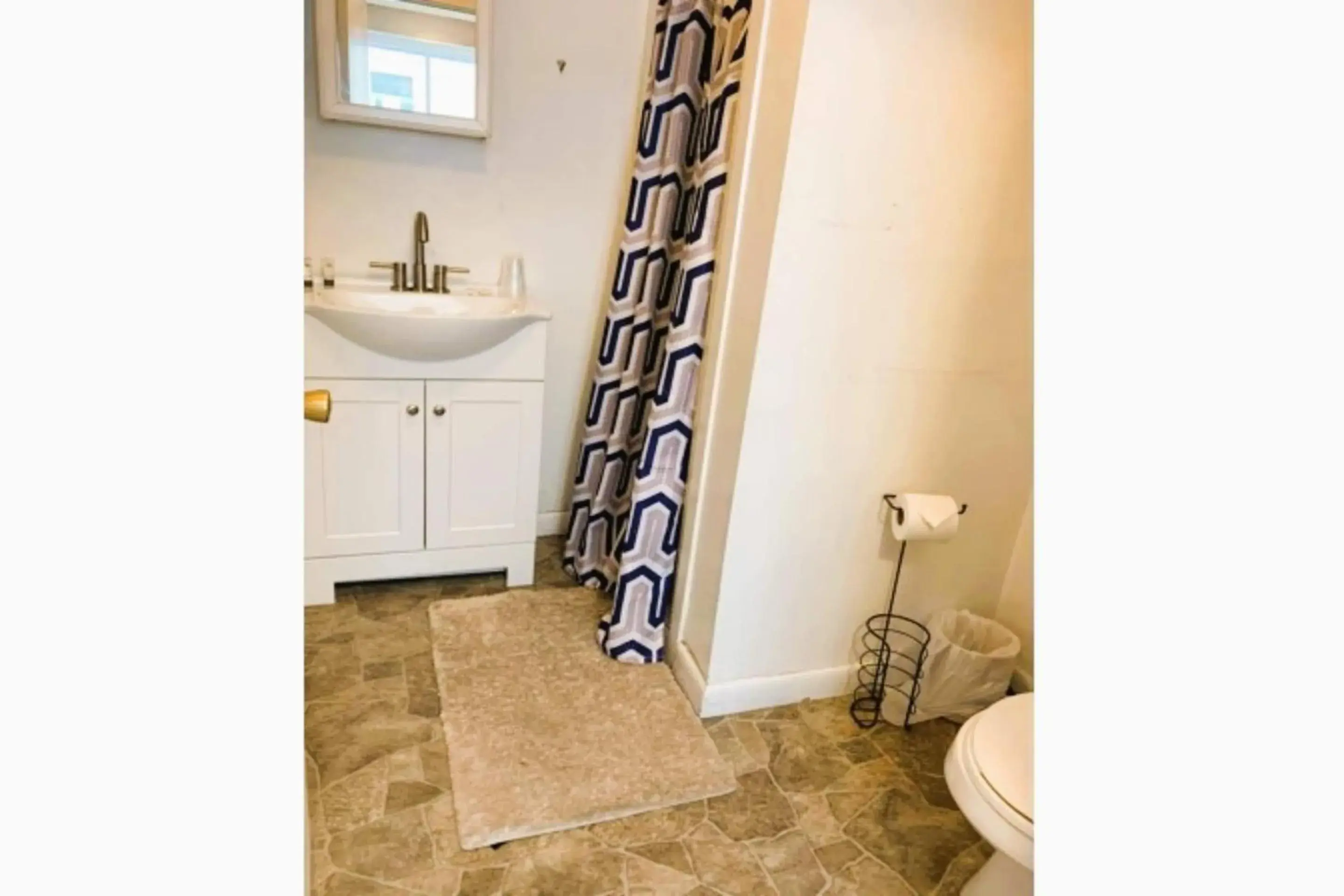 King Suite in Love Hotels St John River by OYO at Fort Kent ME King Suite in Love Hotels St John River by OYO at Fort Kent ME