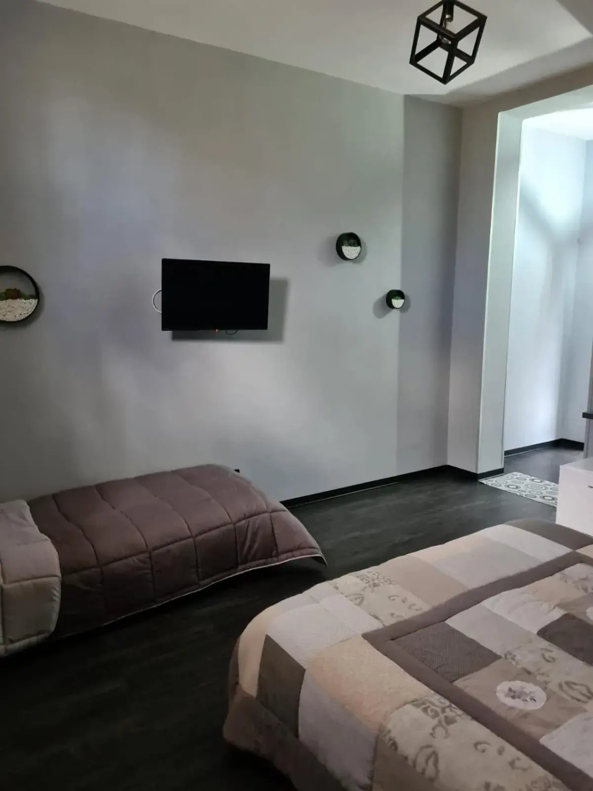 Double Room with Private Bathroom - single occupancy in B&B Villa Hermes Double Room with Private Bathroom - single occupancy in B&B Villa Hermes