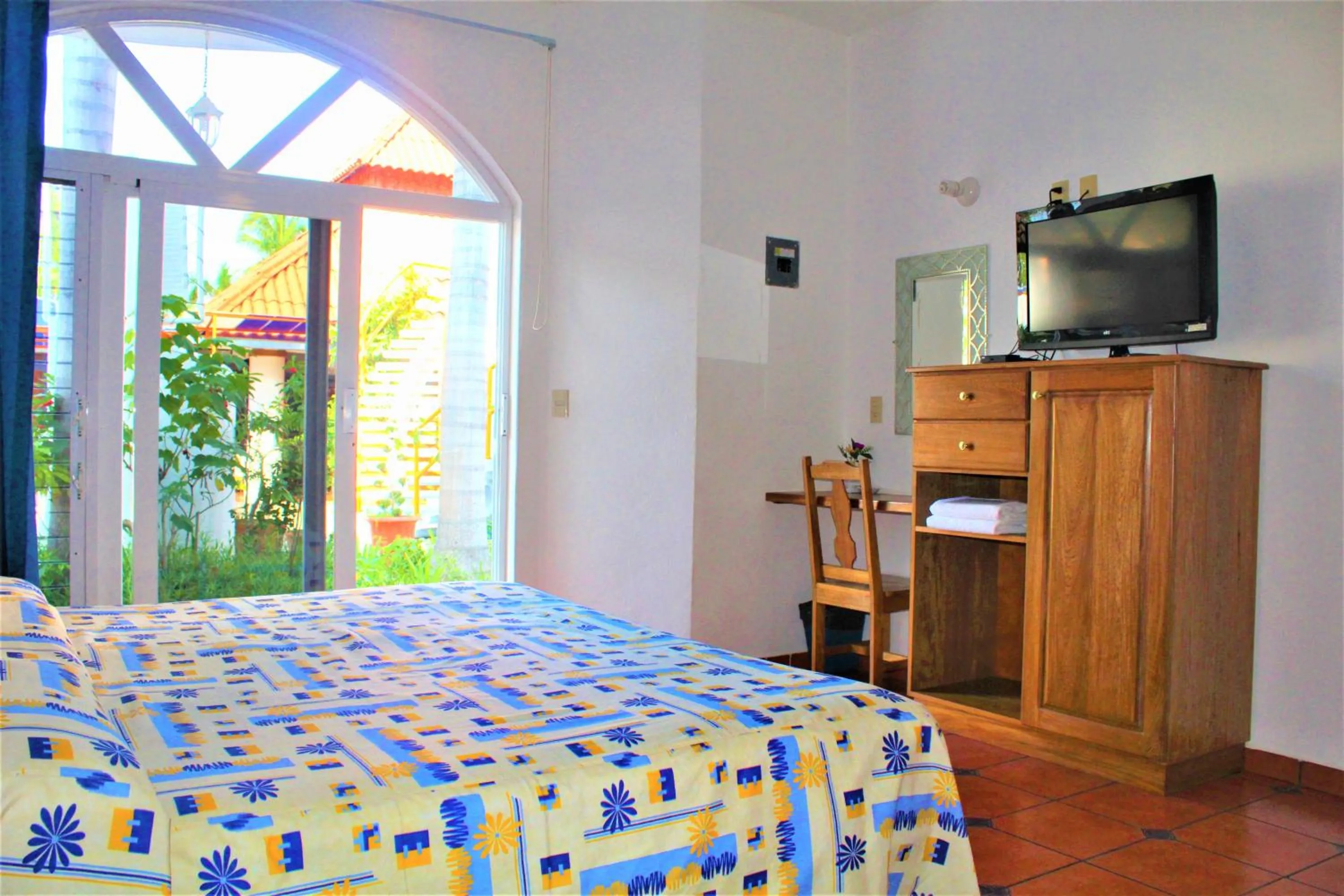 Bed in Hotel Mexico Lindo