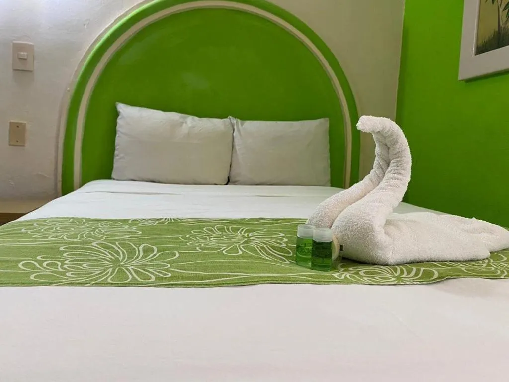 Bed in HC International by R&T