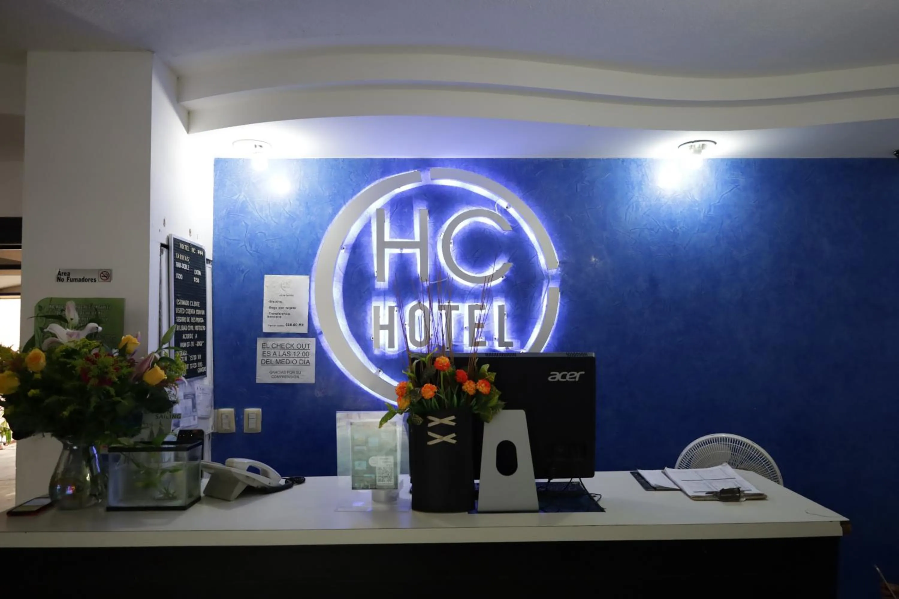 Lobby or reception in HC International by R&T