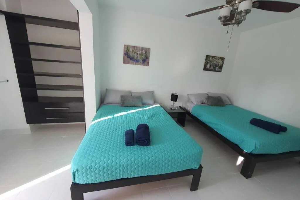 Bed in Depa de 3 habs, 3 baños y piscina (Zona Hotelera)