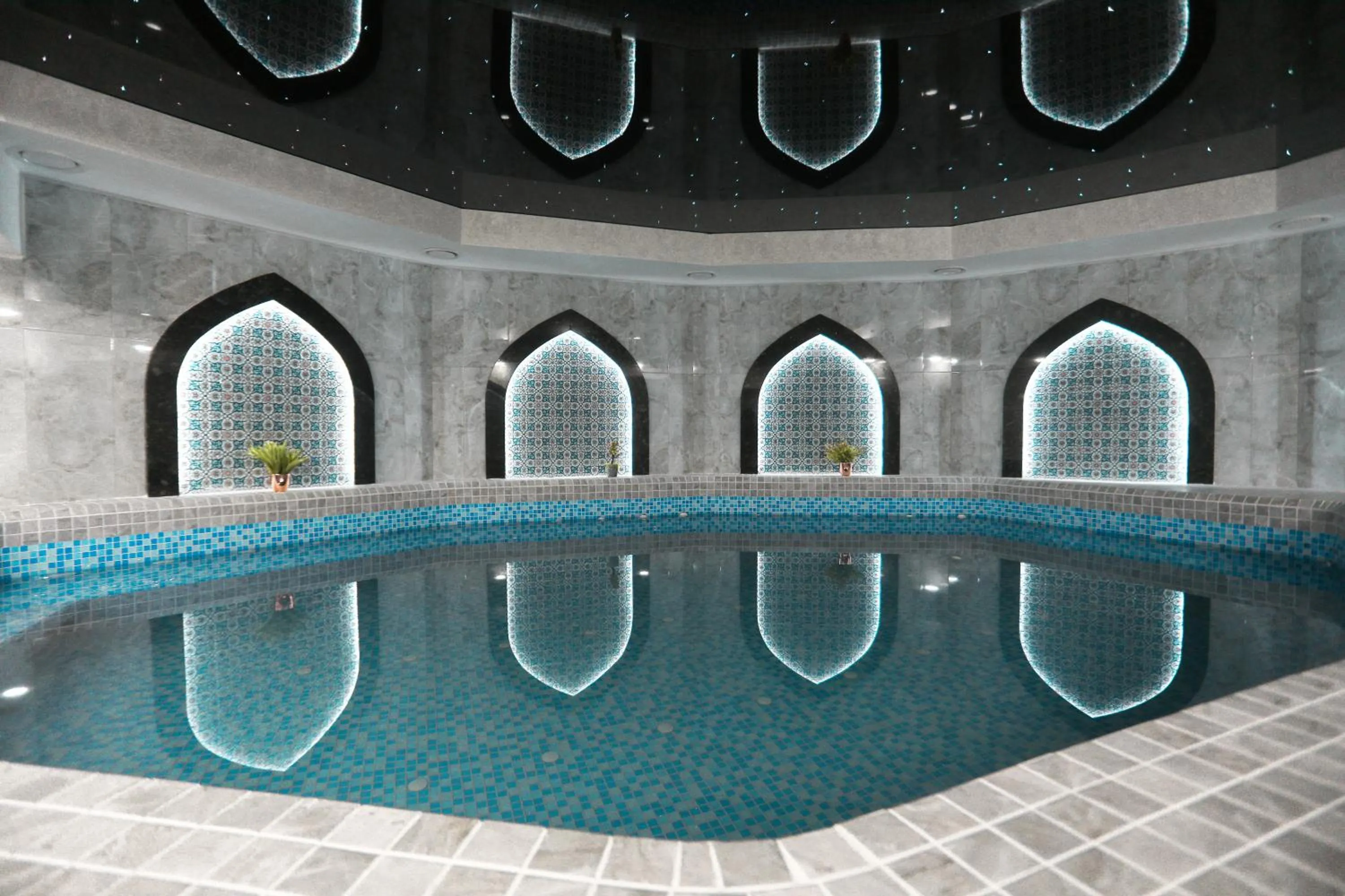 Swimming pool in Reikartz Amirun Tashkent