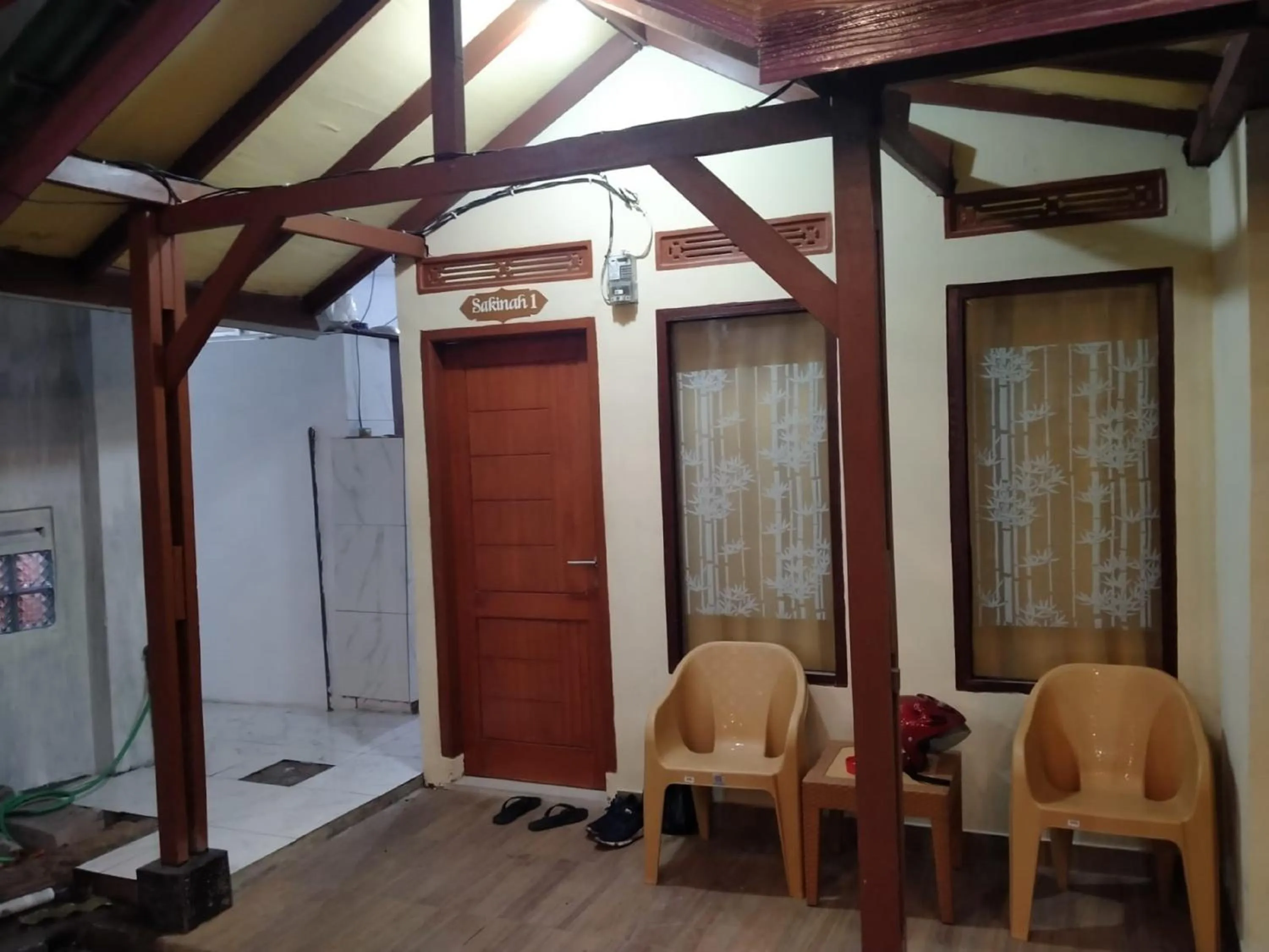 Lobby or reception in OYO Life 90570 Heboh Guest House Syariah