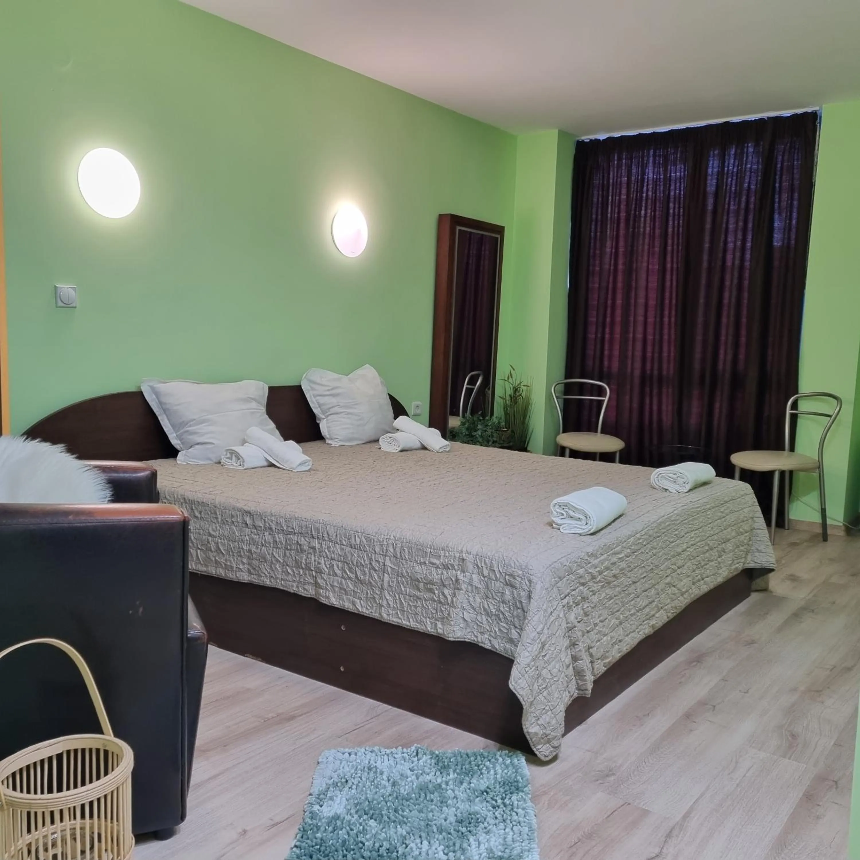 Bed in Хотел Европа