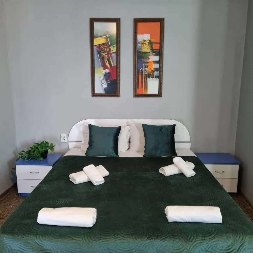 Bed in Хотел Европа