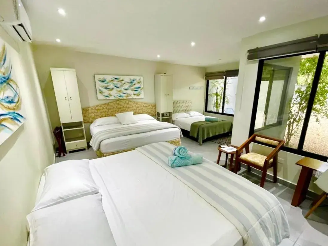 Deluxe Family Suite in The Blue Eco Lodge Deluxe Family Suite in The Blue Eco Lodge