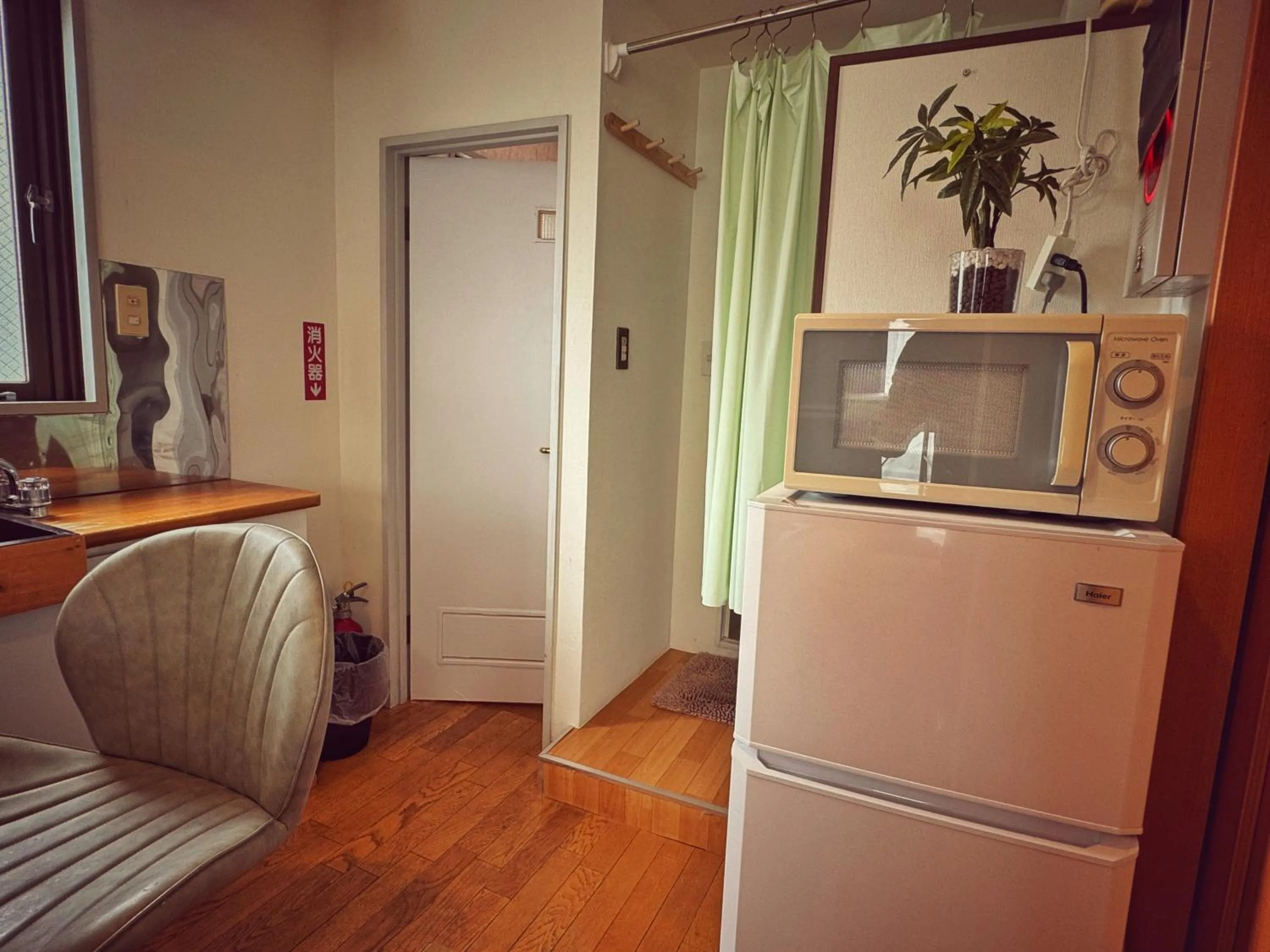 Kitchen or kitchenette in Uhome Ueno Hotel