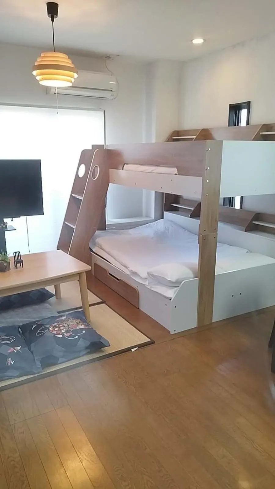 bunk bed, Bed in Uhome Ueno Hotel