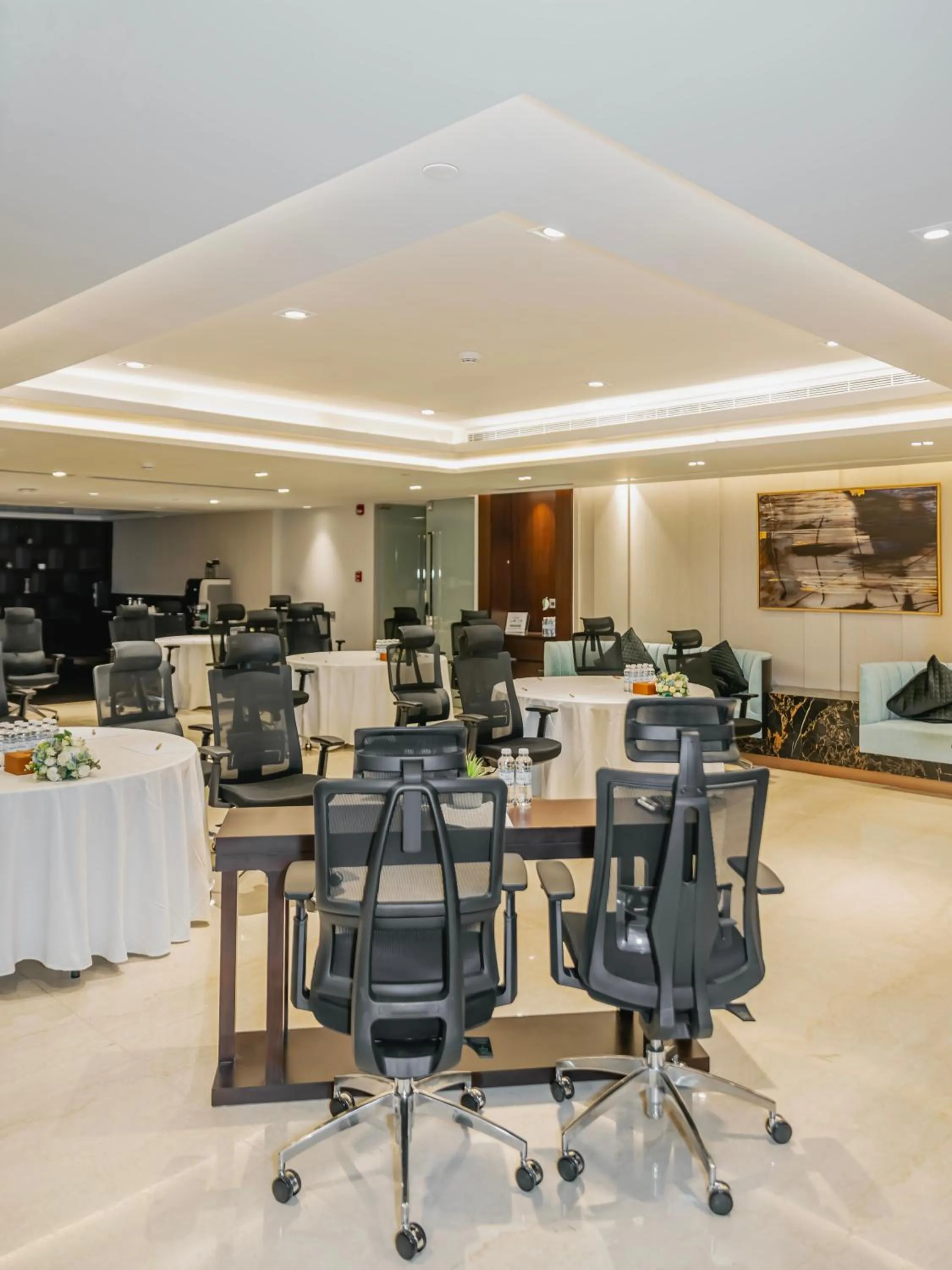 Meeting/conference room in Somerset Downtown Al Khobar