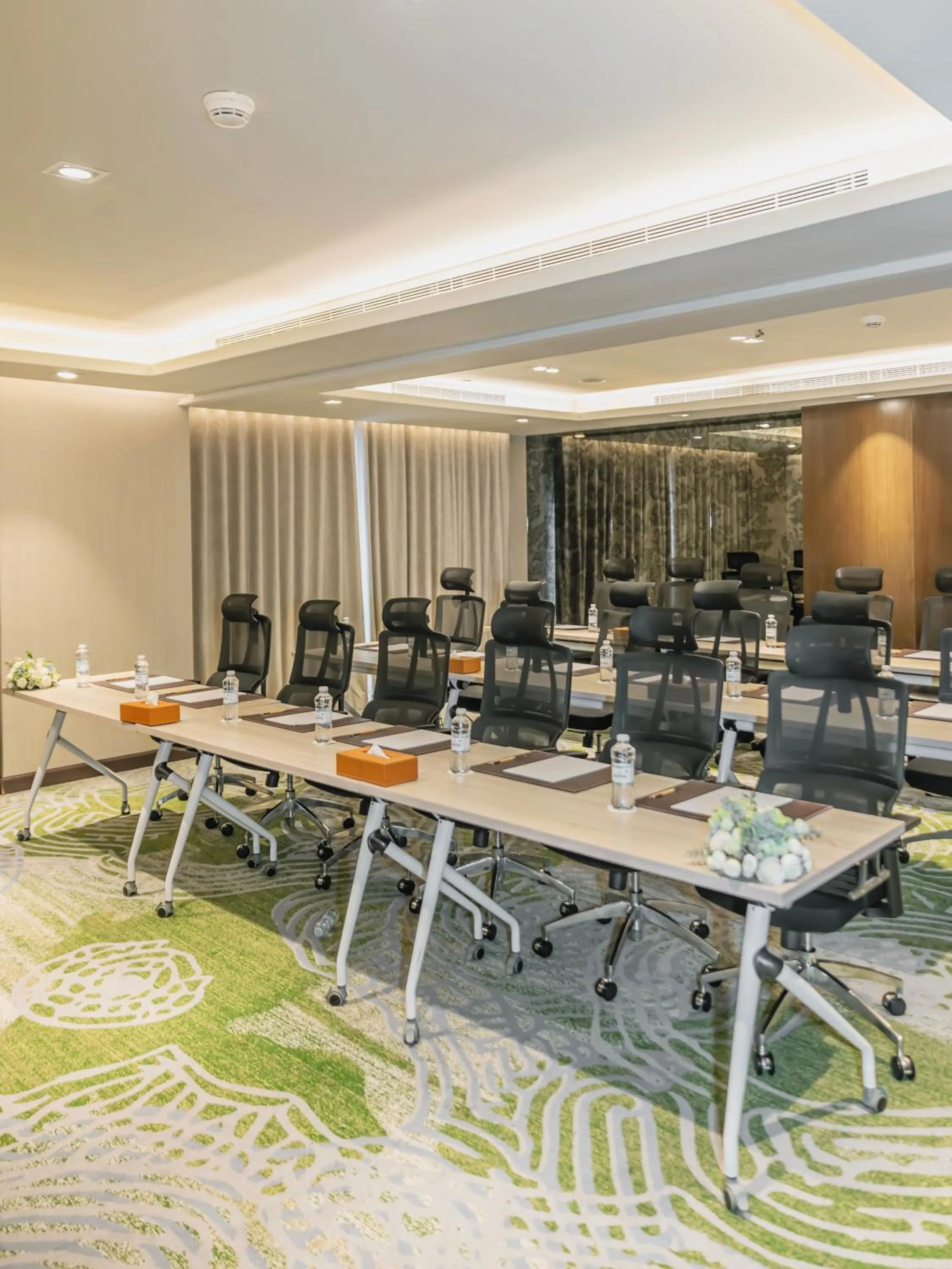 Meeting/conference room in Somerset Downtown Al Khobar