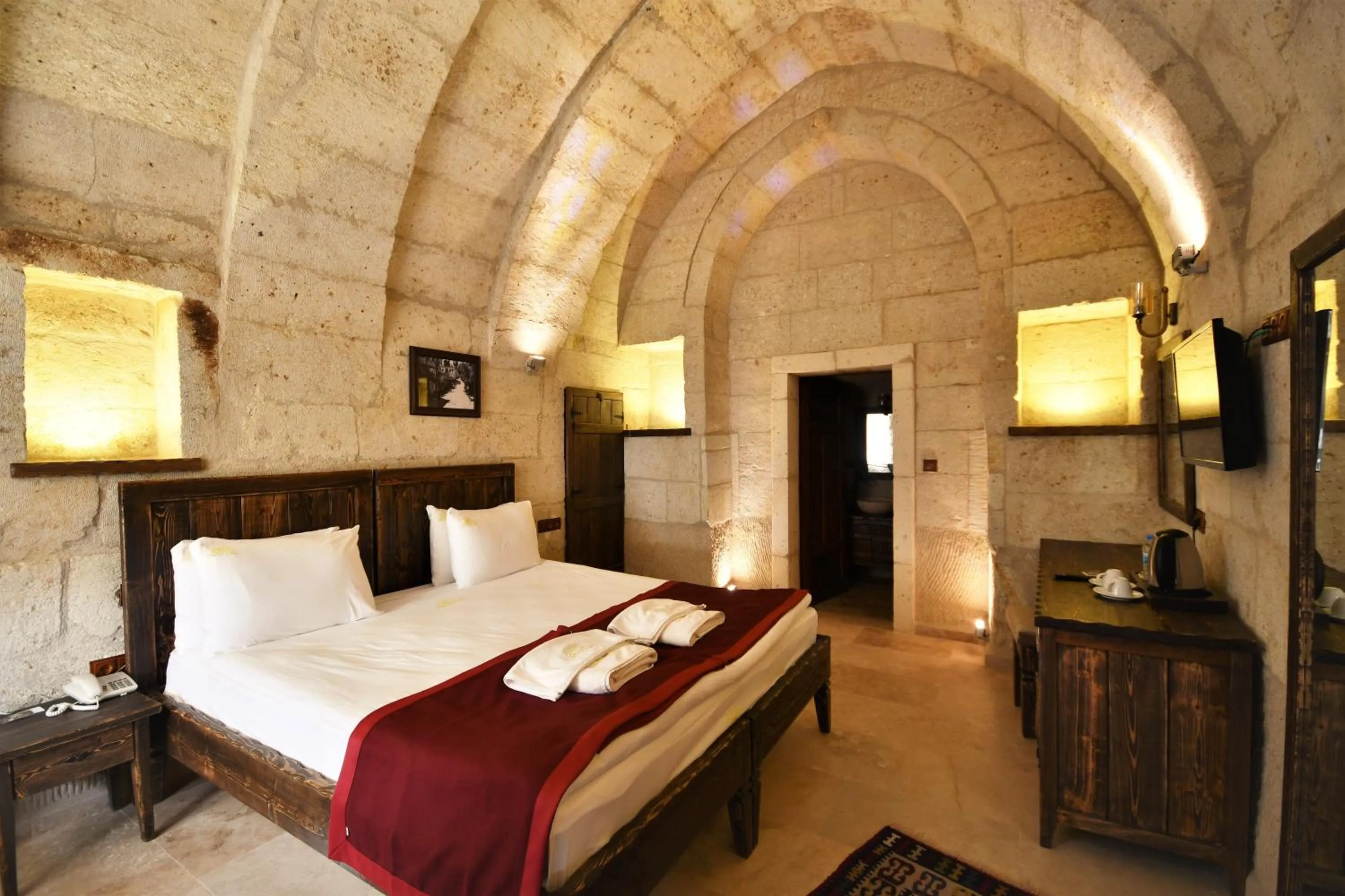 Photo of the whole room, Bed in Under Cave Cappadocia