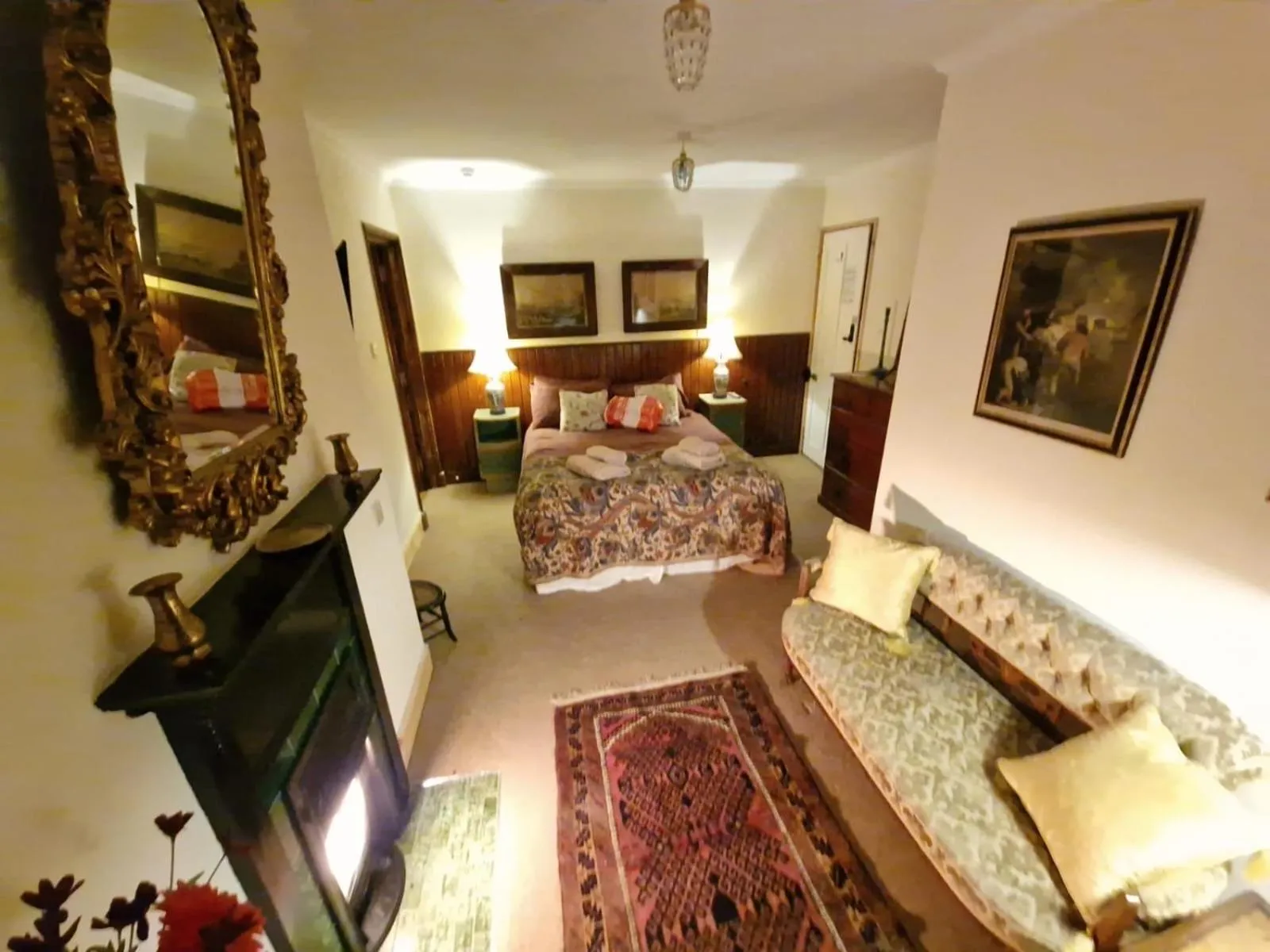 Bed in Cambus O' May Traditional Highland Hotel