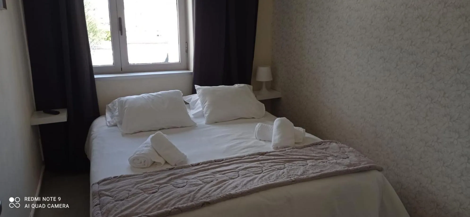 Bed in Liber Guest House