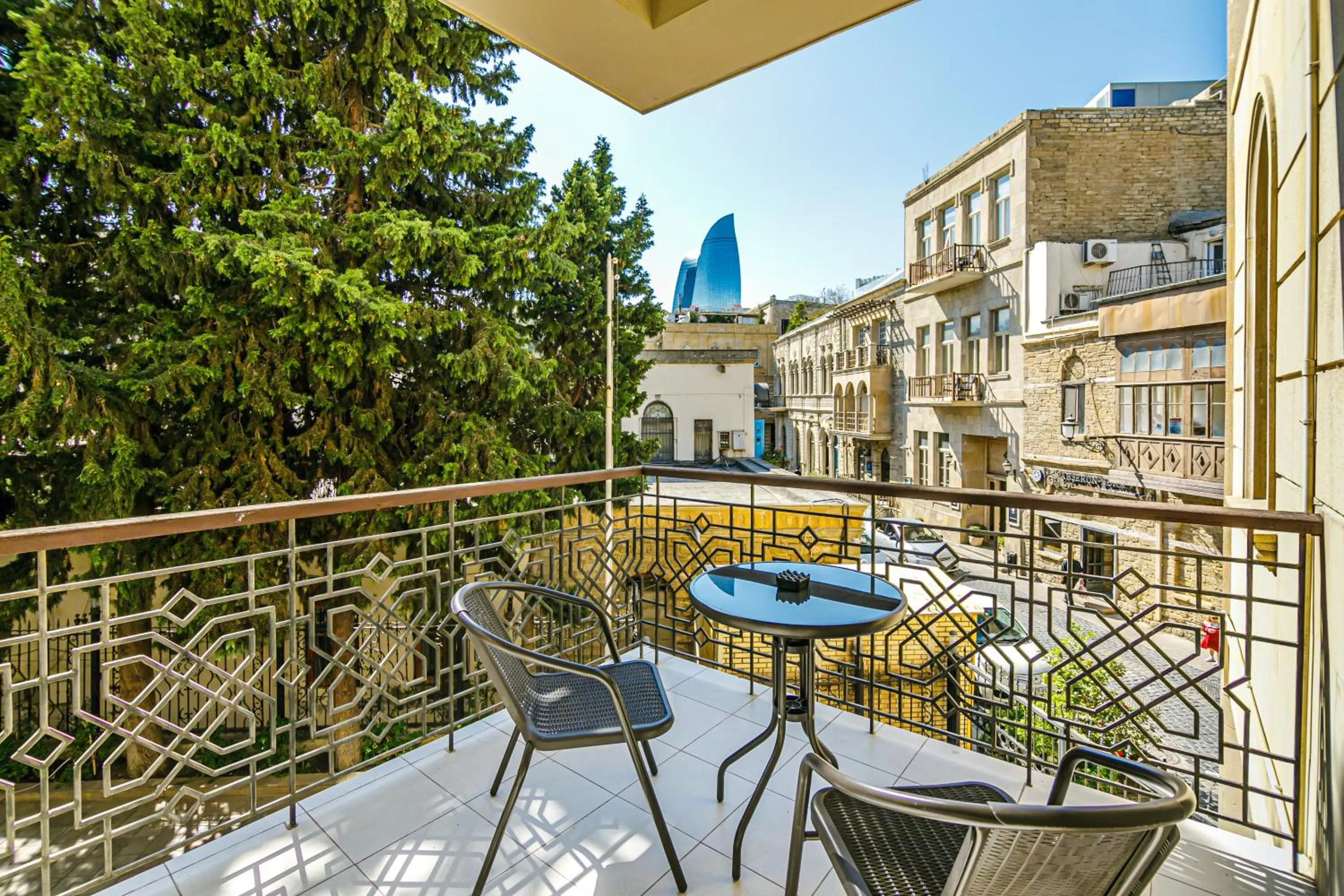 Balcony/Terrace in Art Club