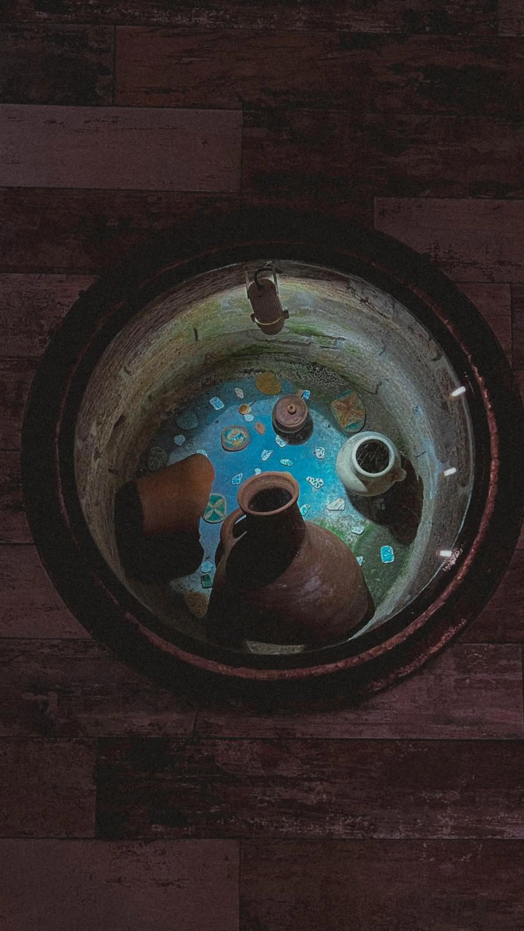 Restaurant/places to eat in Art Club