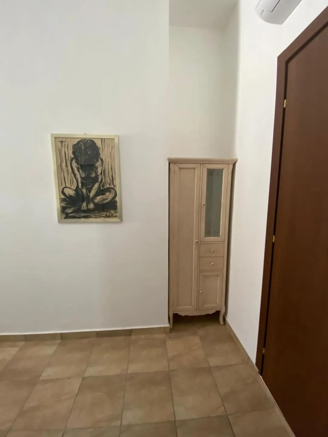 Decorative detail in BLUE SEA