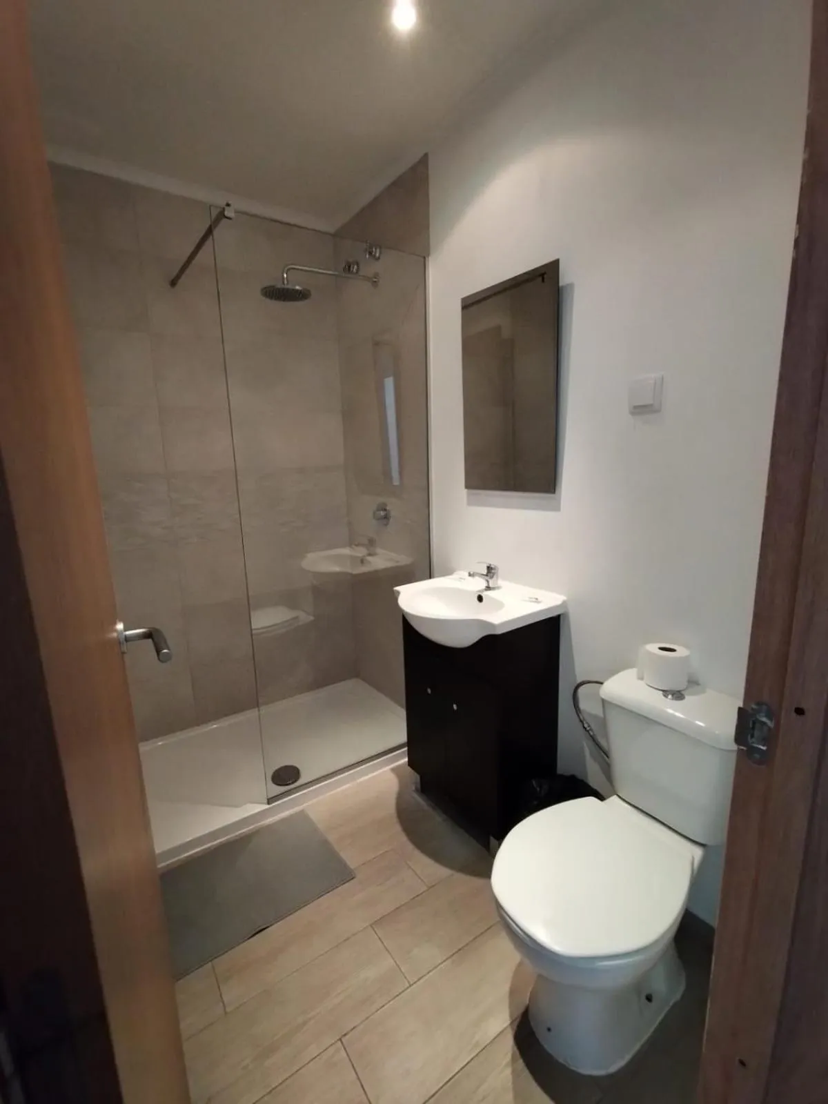 Bathroom in Figueira House in Beira Minho