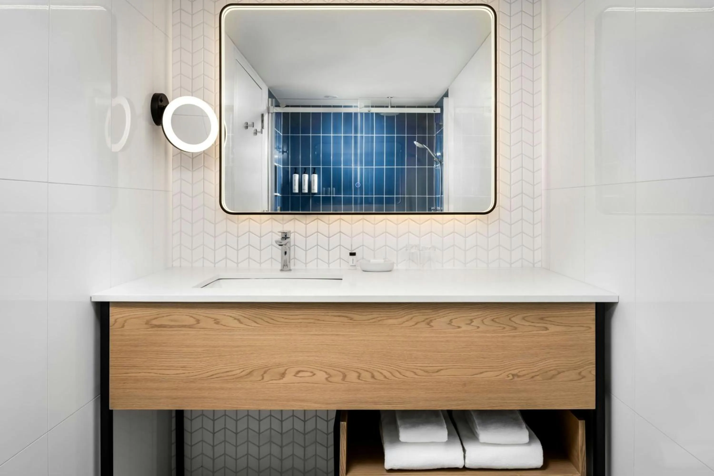 Photo of the whole room in Mont Gabriel, Sainte-Adèle, a Tribute Portfolio Resort