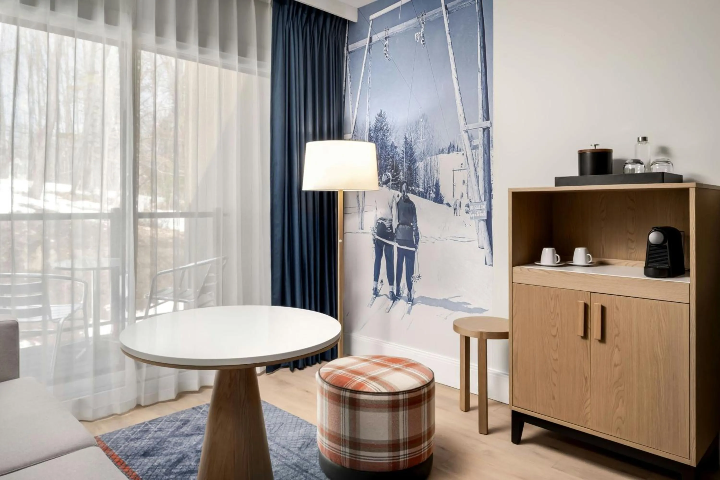 Photo of the whole room in Mont Gabriel, Sainte-Adèle, a Tribute Portfolio Resort