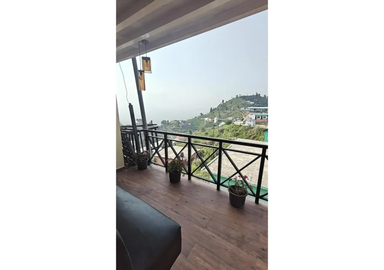 Balcony/Terrace in Hotel Alpine Musk