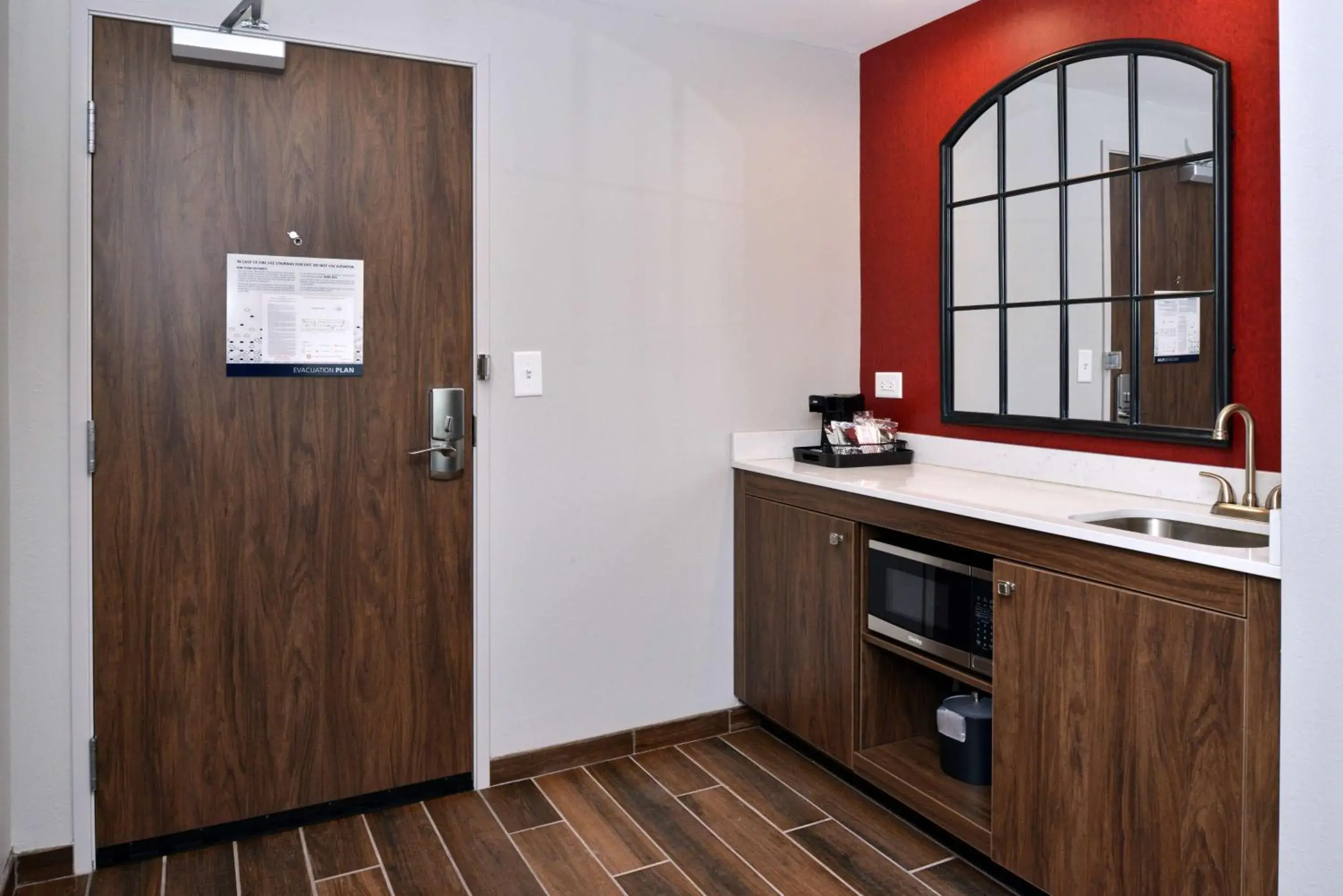 King Studio Suite in Hampton Inn & Suites Greensboro Downtown, Nc King Studio Suite in Hampton Inn & Suites Greensboro Downtown, Nc