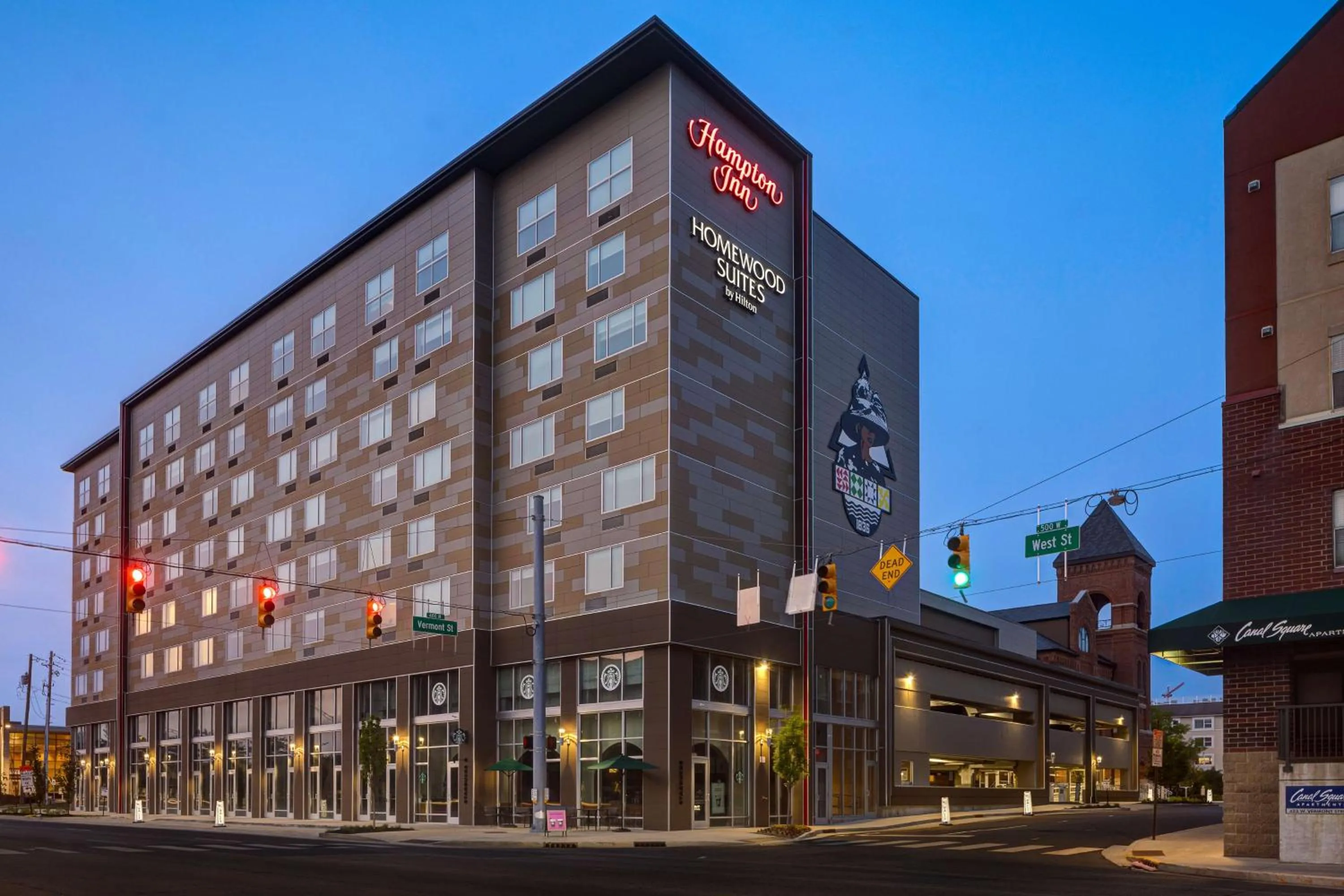 Property building in Hampton Inn Indianapolis Downtown IUPUI