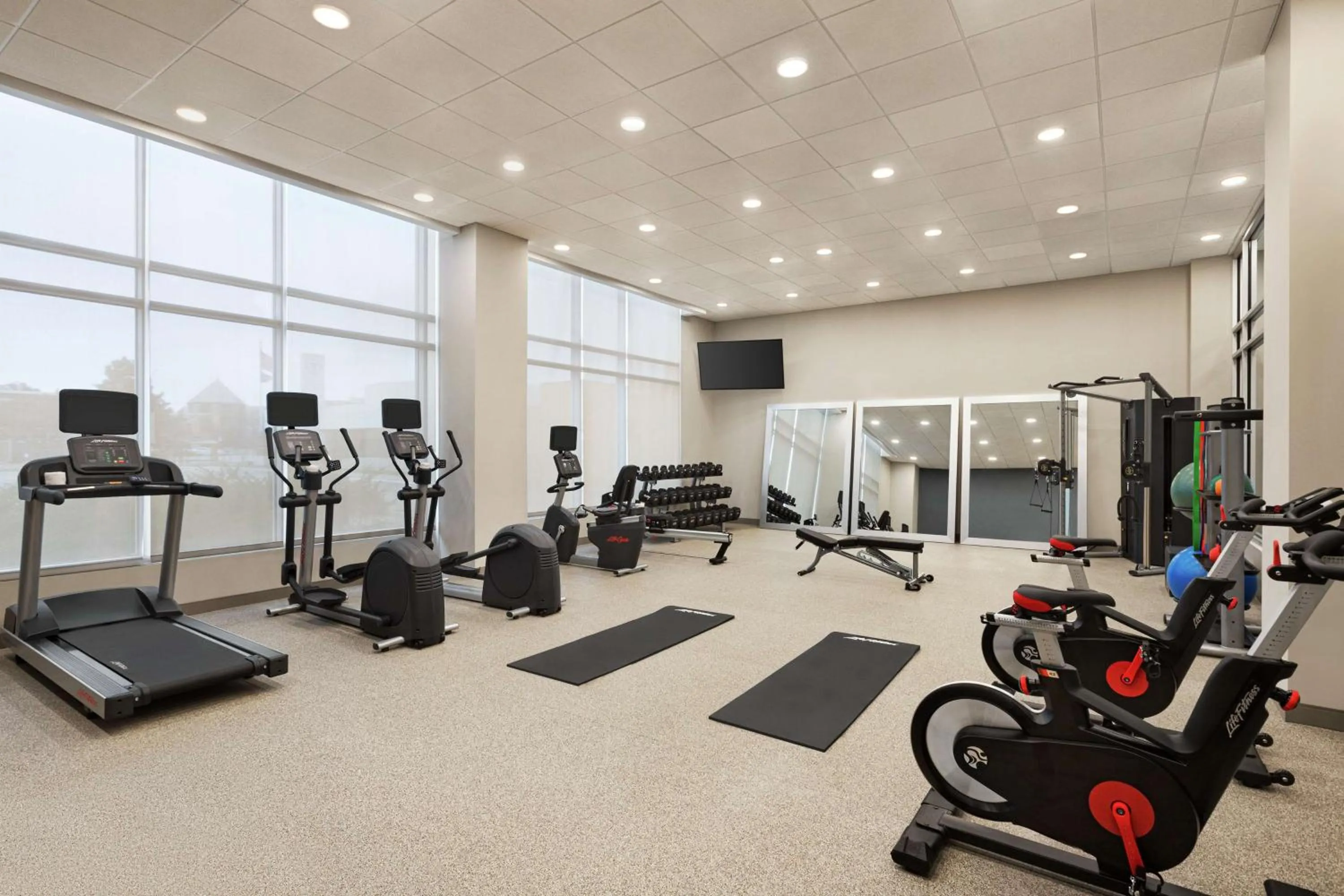 Fitness centre/facilities in Hampton Inn Indianapolis Downtown IUPUI